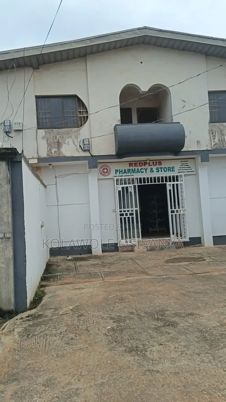 3bdrm Block of Flats in Abaranje for sale in Abaranje