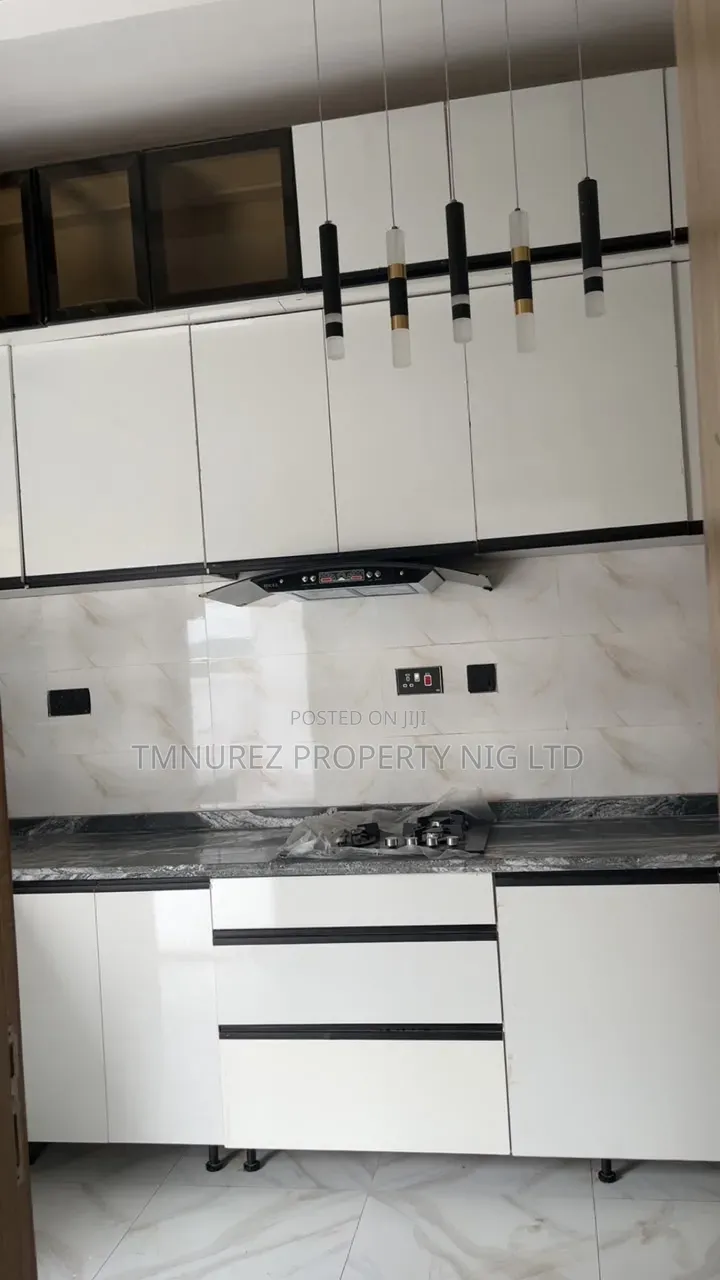 2bdrm Apartment in Abraham Adesanya for sale in Abraham Adesanya