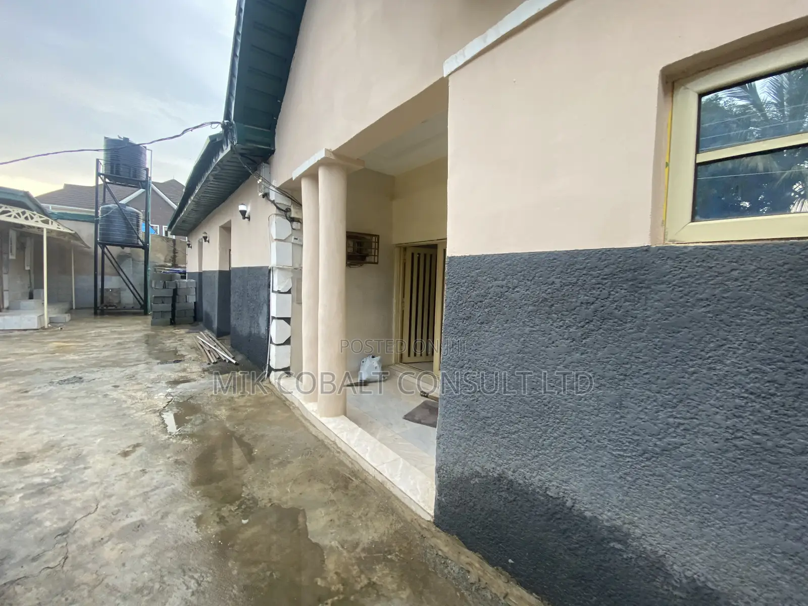 3bdrm Bungalow in Works And Housing, Gwarinpa for rent in Gwarinpa