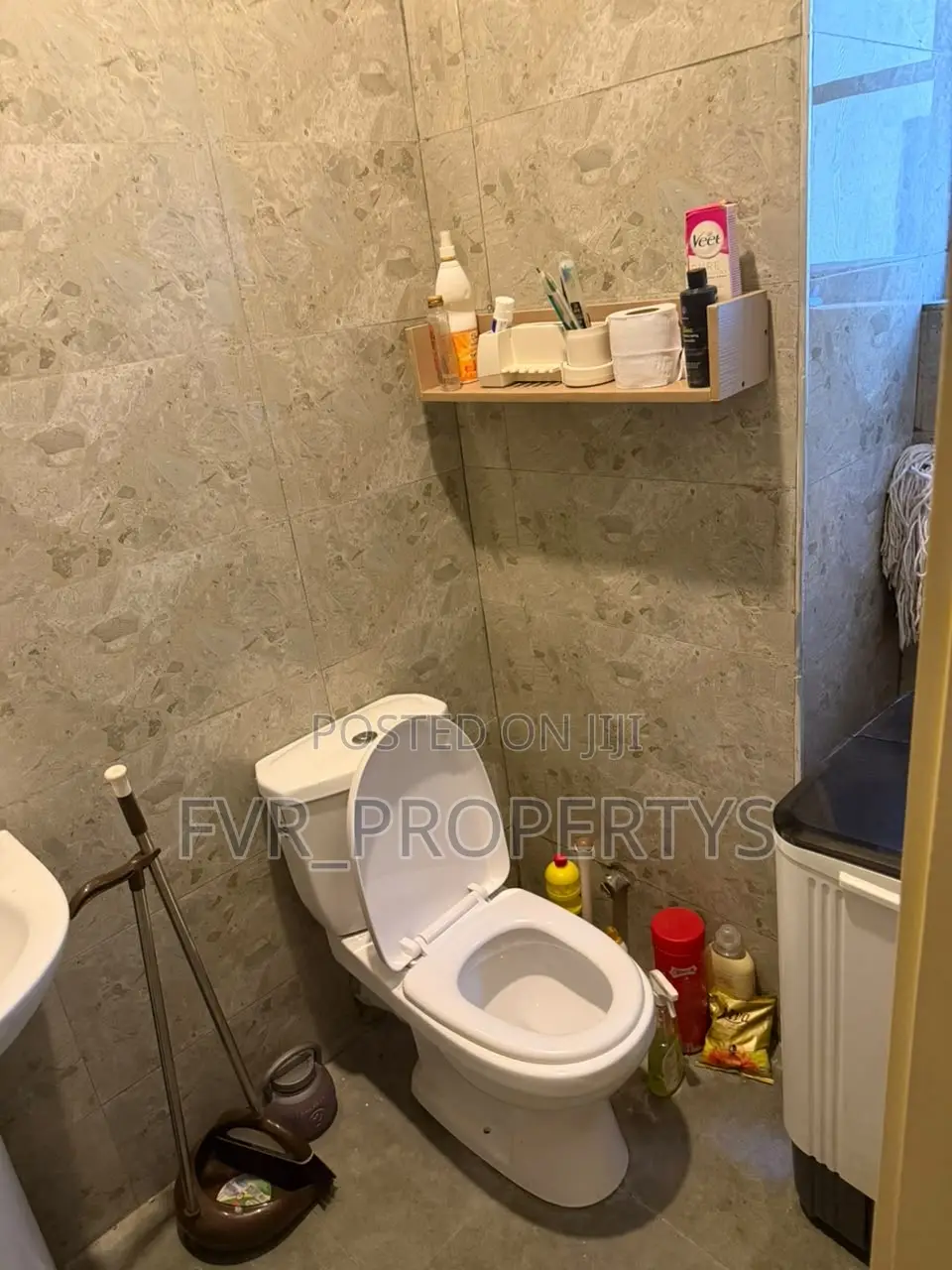 1bdrm Shared Apartment in Ikota Megamond for rent in Ikota