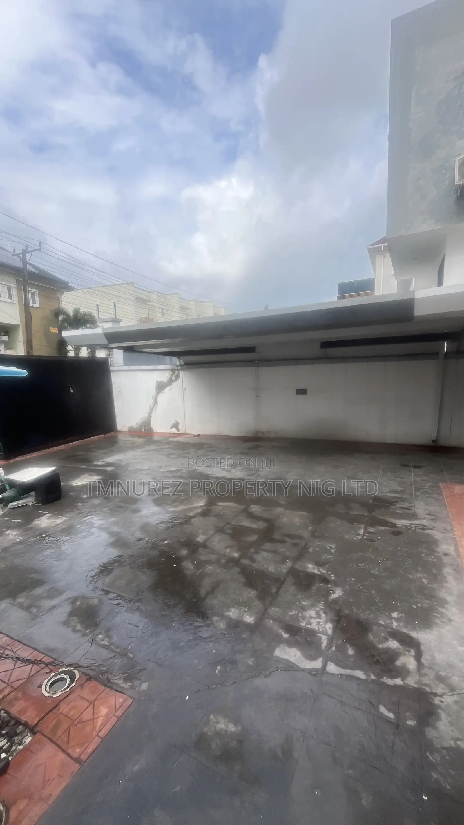 5bdrm Duplex in Osapa, Lekki Phase 1 for rent in Lekki Phase 1
