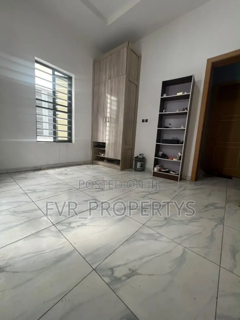 1bdrm Shared Apartment in Oral Extension, Ikota for rent in Ikota