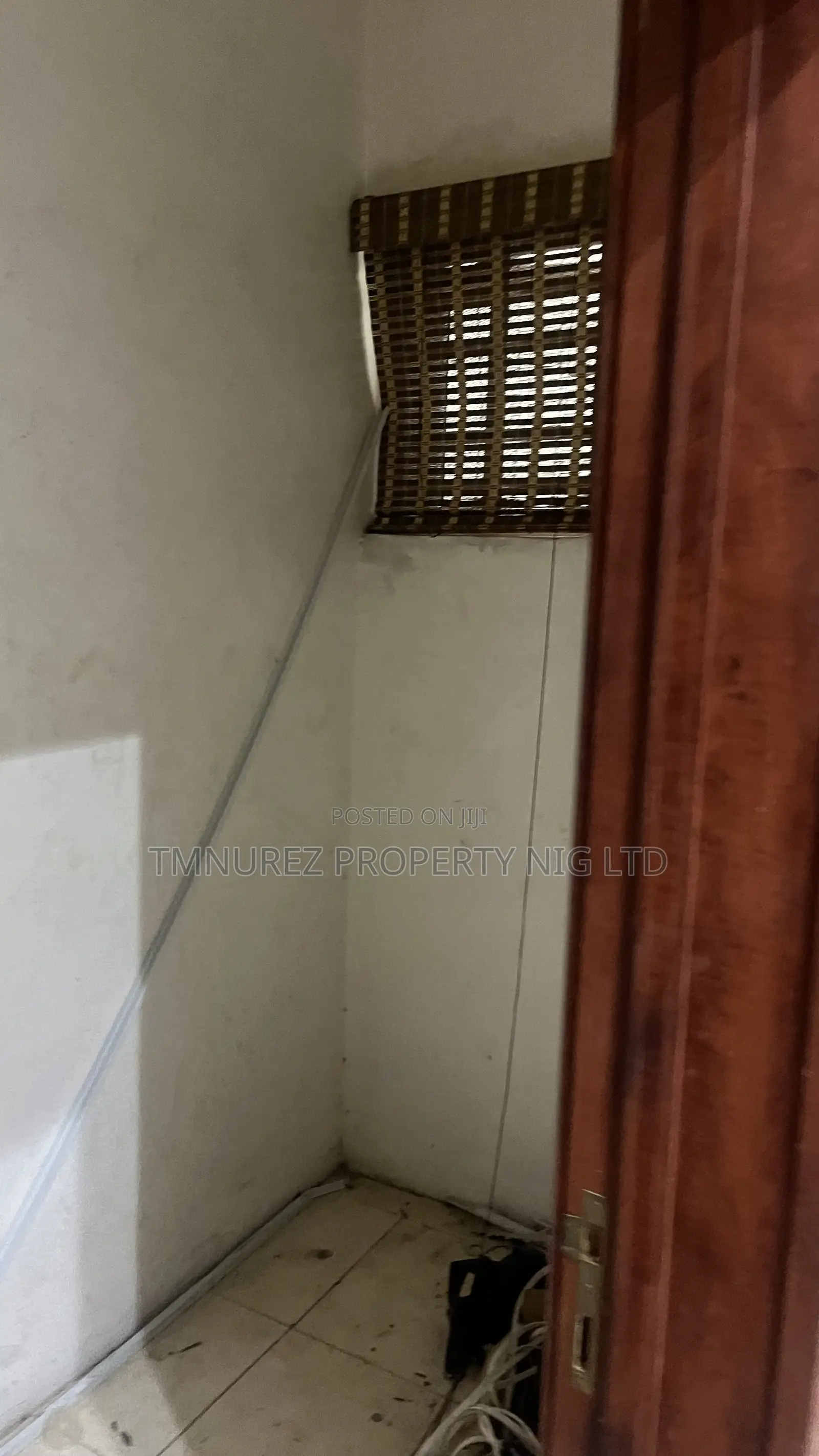 5bdrm Duplex in Osapa, Jakande for rent in Jakande