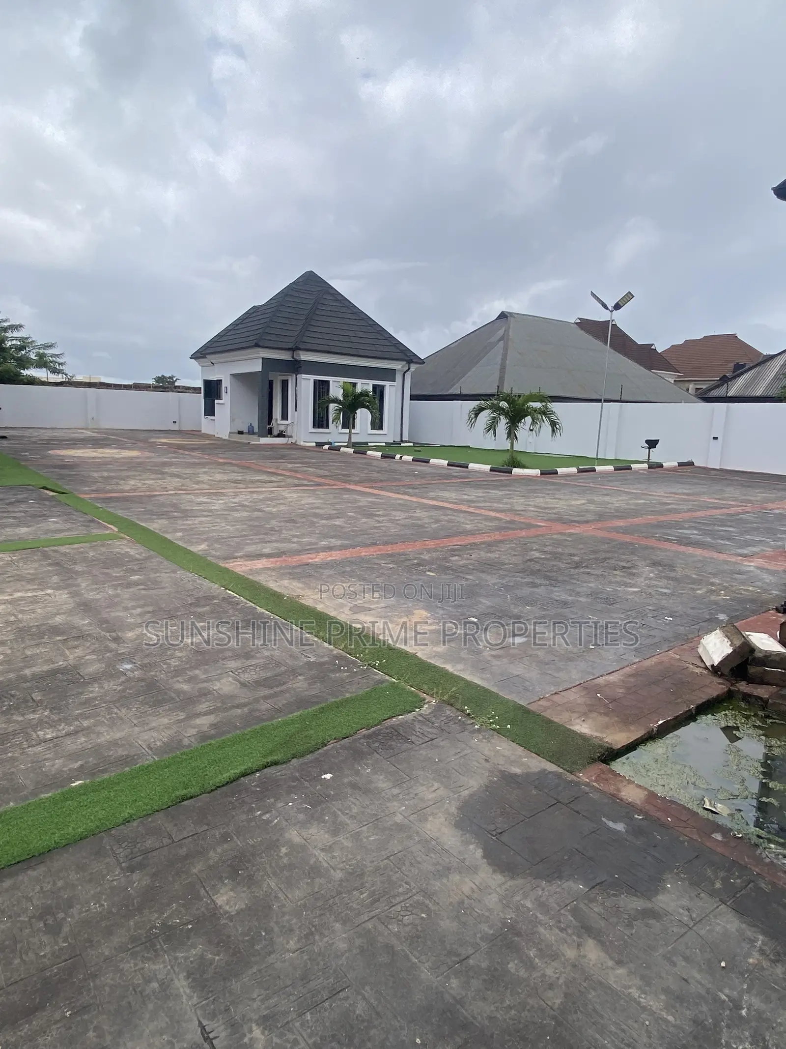 4bdrm Duplex in Alagbaka Akure for sale in Akure