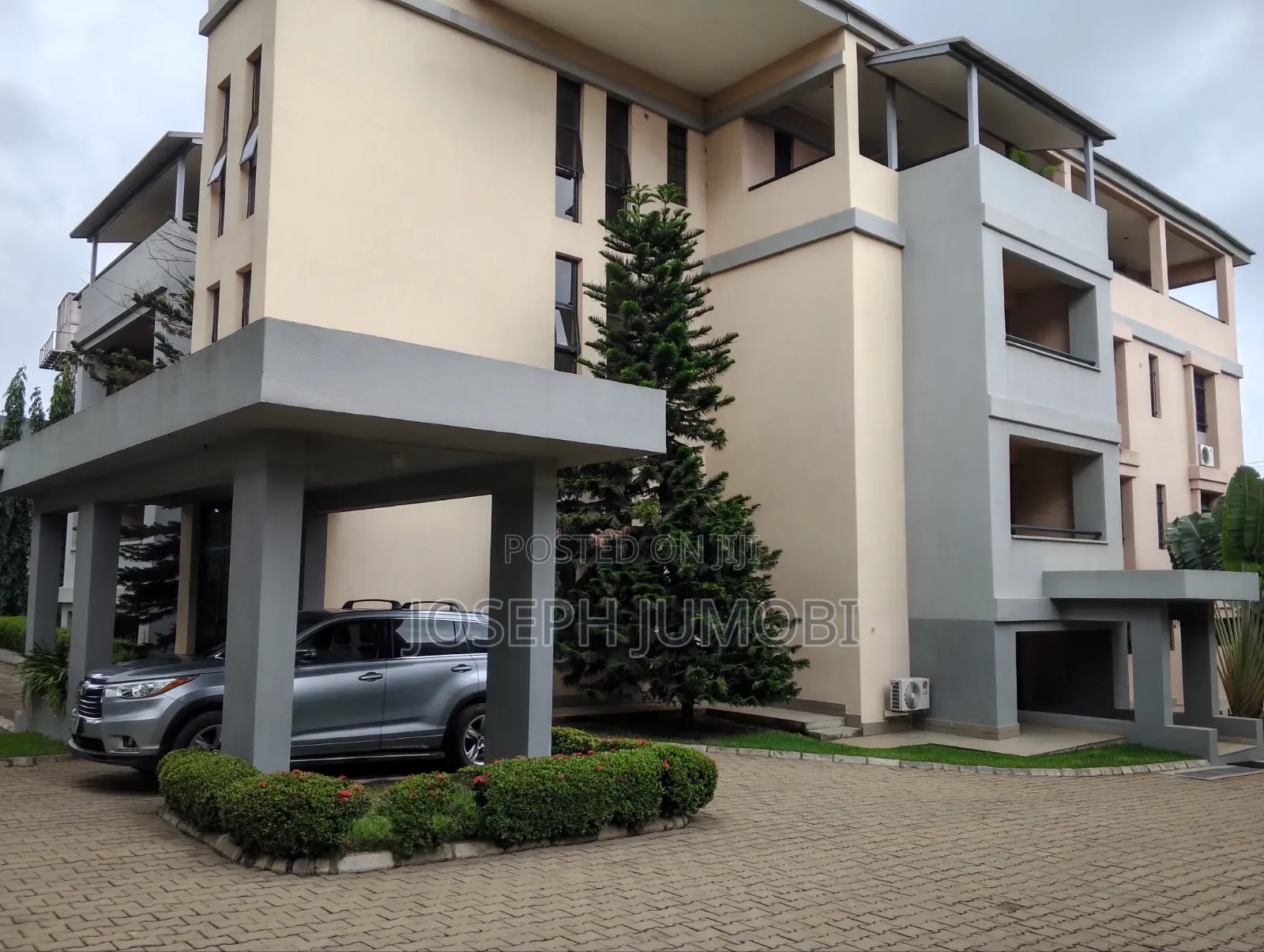 20bdrm House in Tuscany Del Rio, Katampe (Main) for sale in Katampe (Main)