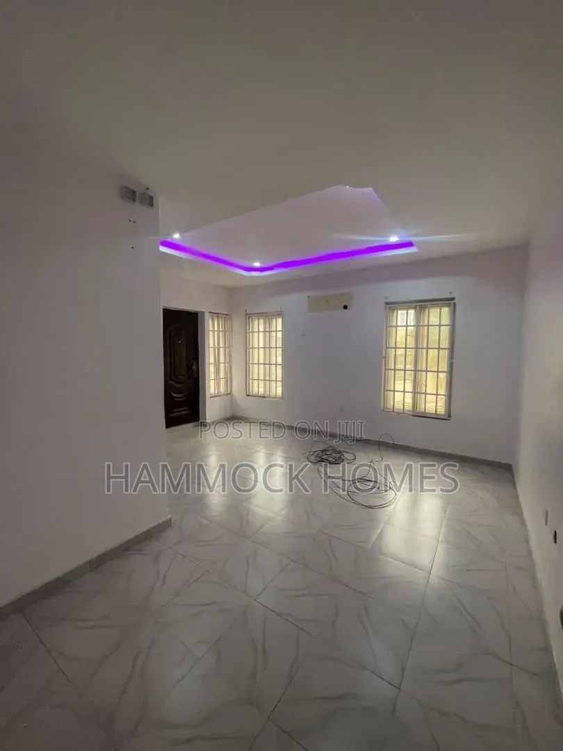 5bdrm Duplex in Legacy Estate, Akobo for rent in Akobo