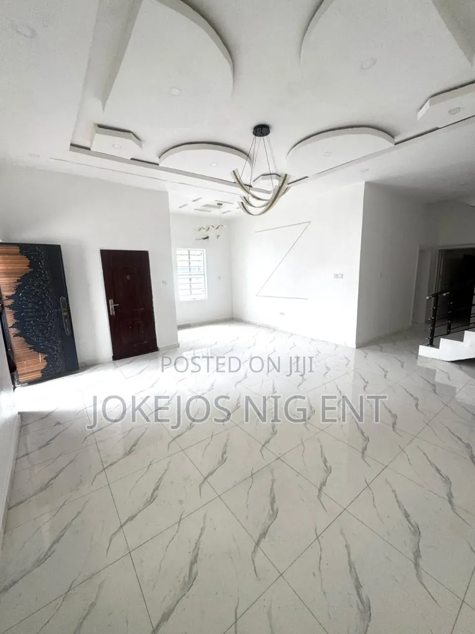4bdrm Duplex in Peaceville Estate for sale in Off Lekki-Epe Expressway