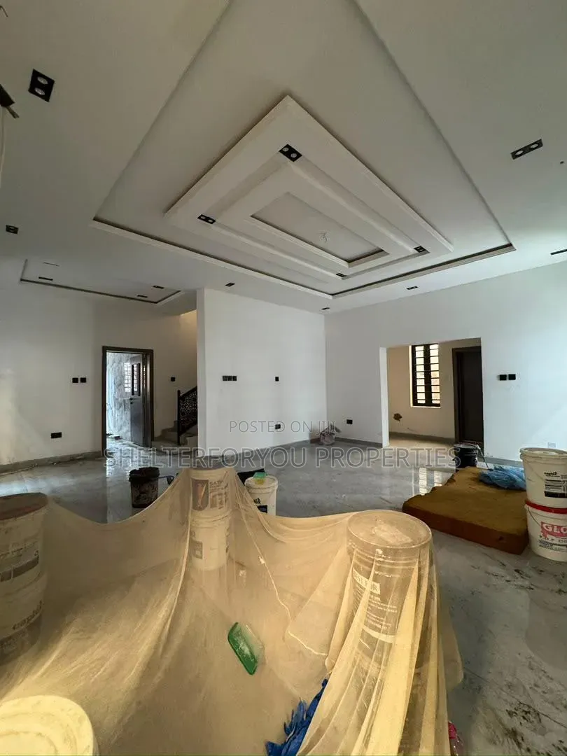 4bdrm Duplex in Phase 1 / Gbagada for sale in Phase 1 / Gbagada