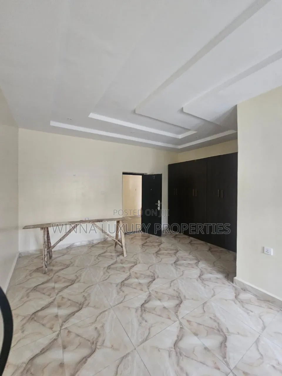 3bdrm Block of Flats in Around Dunamis, Lugbe District for rent in Lugbe District