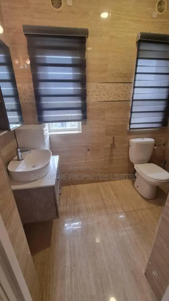 Furnished 2bdrm Apartment in Banana Island for rent in Banana Island