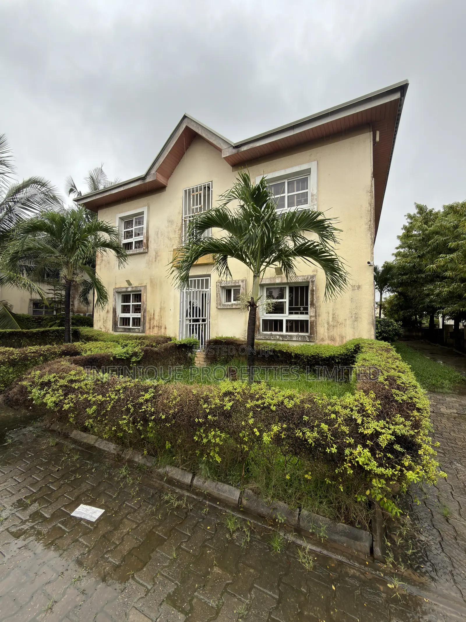 4bdrm Duplex in Friends Colony, Osapa london for rent in Osapa london