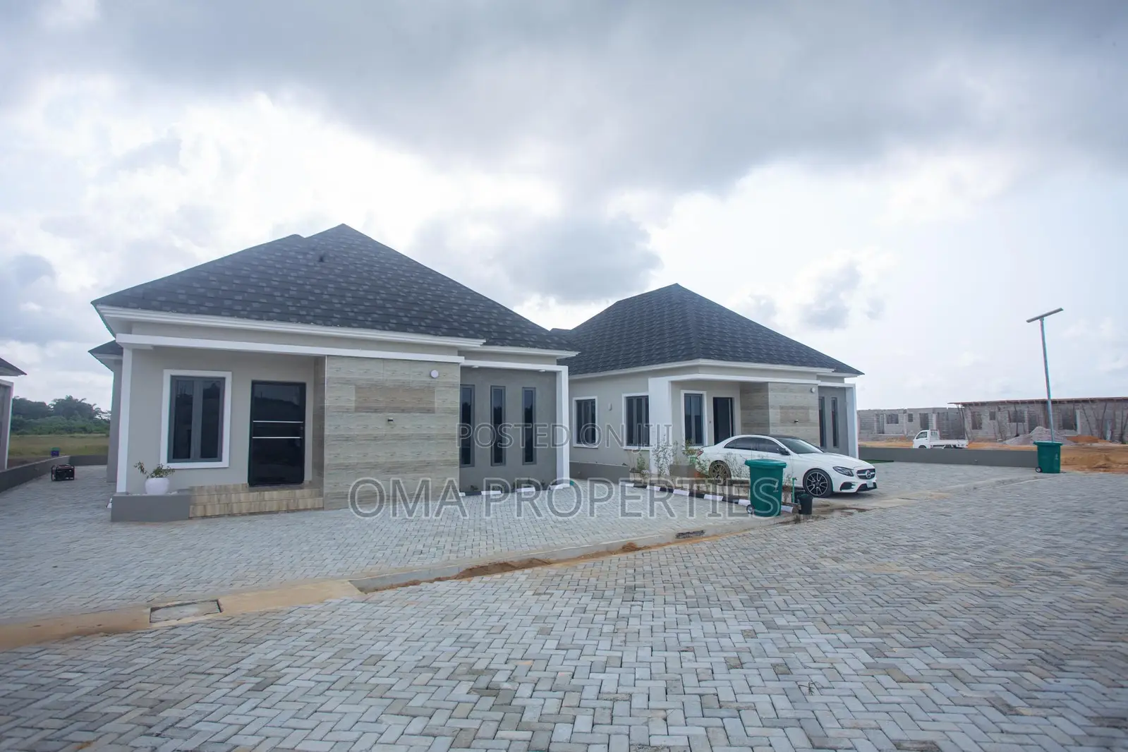 Furnished 4bdrm House in Elerangbe for sale in Elerangbe