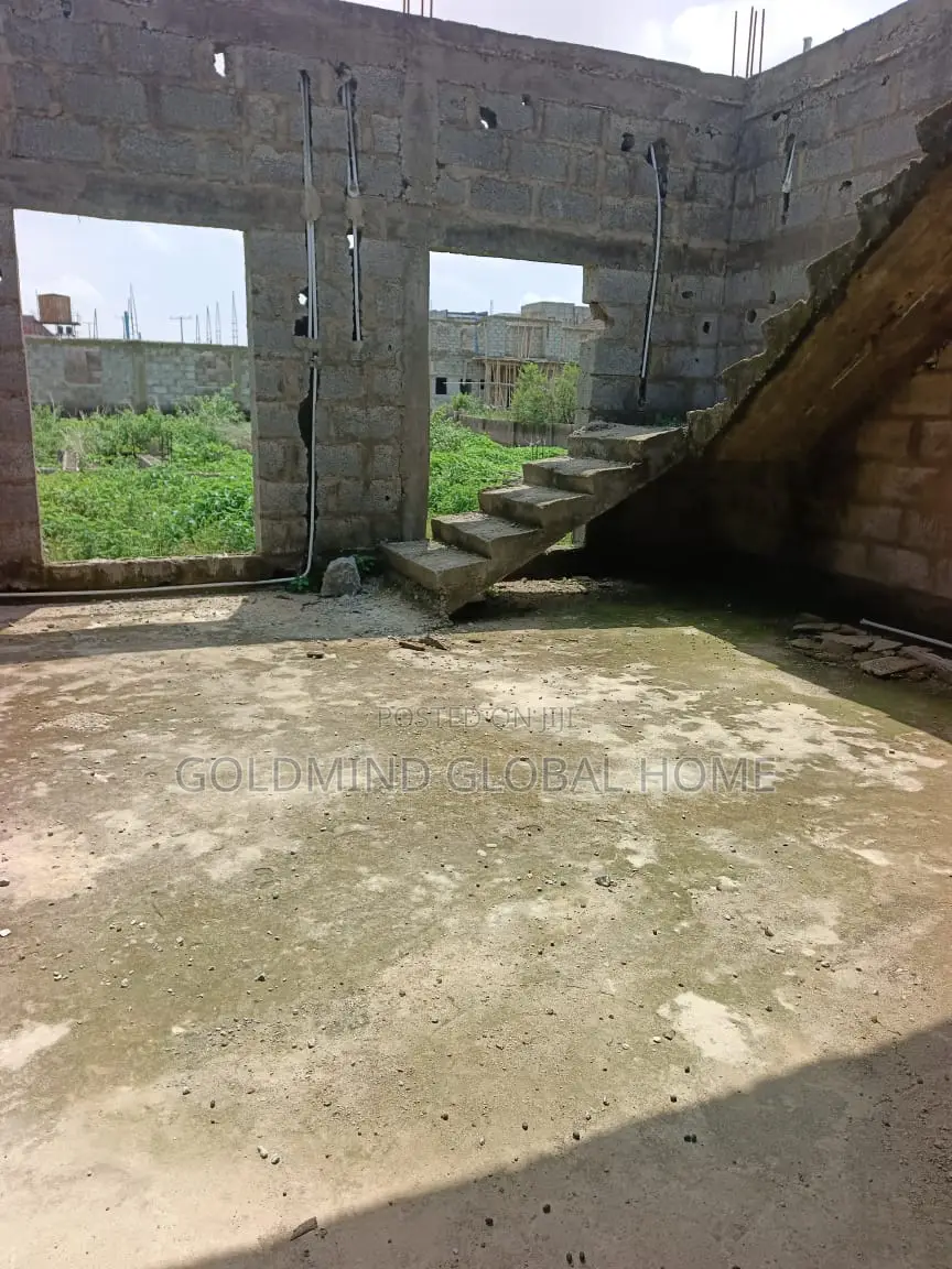 4bdrm Duplex in Lugbe District., FHA for sale in FHA
