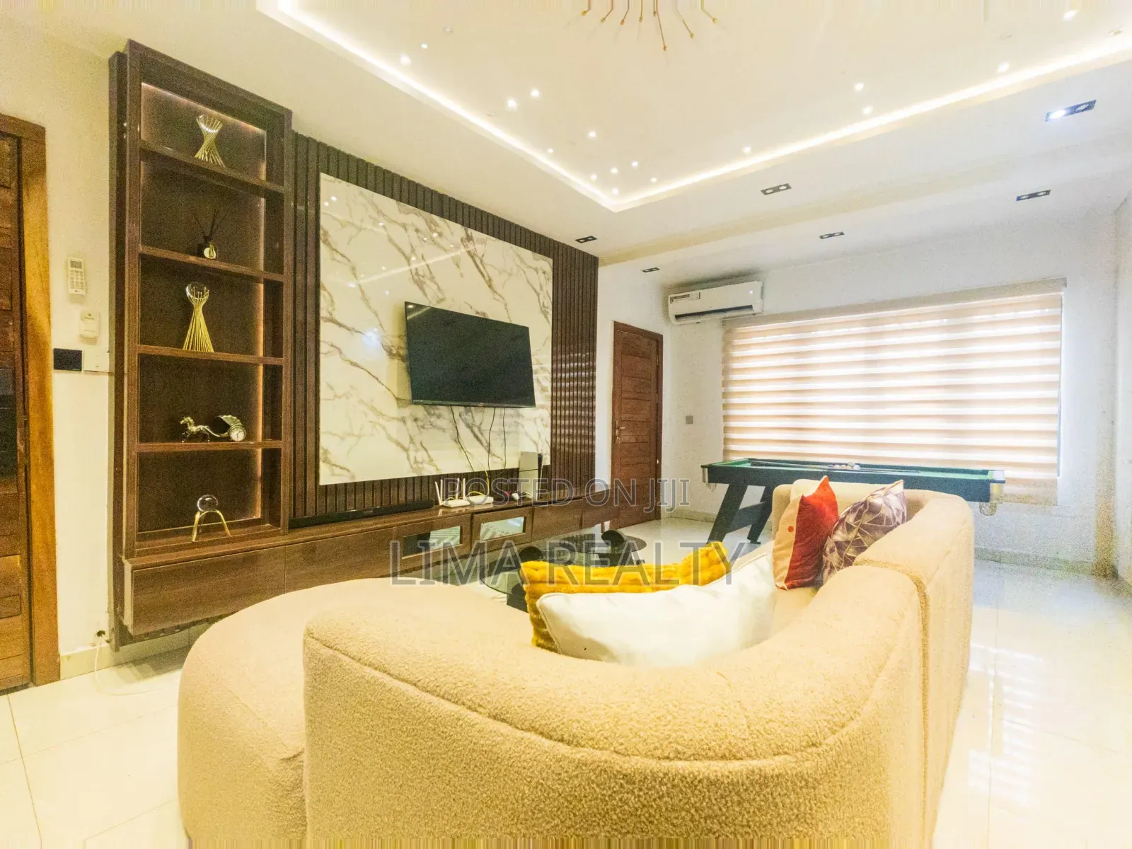 2 Bedroom Ikate in Ikate