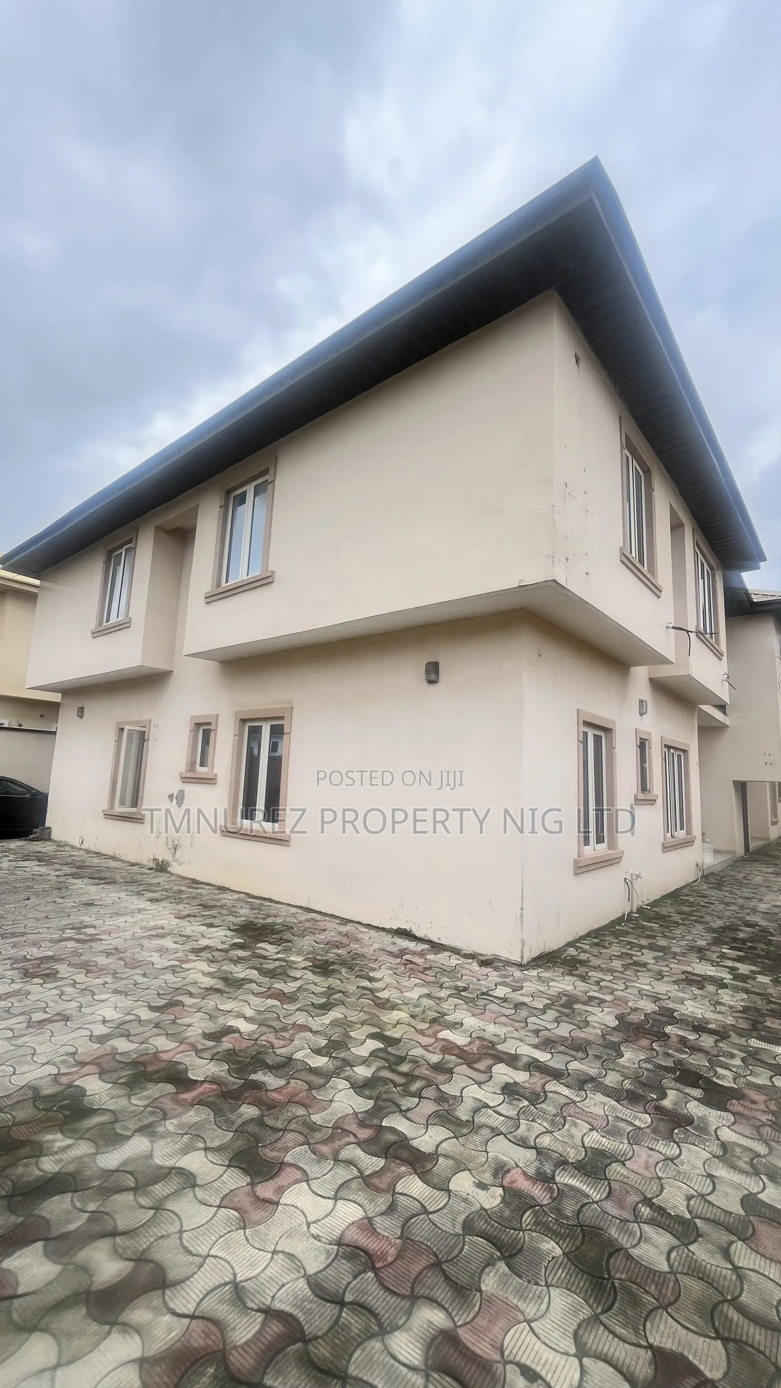 3bdrm Apartment in Lekki County Inside, Ikota for rent in Ikota
