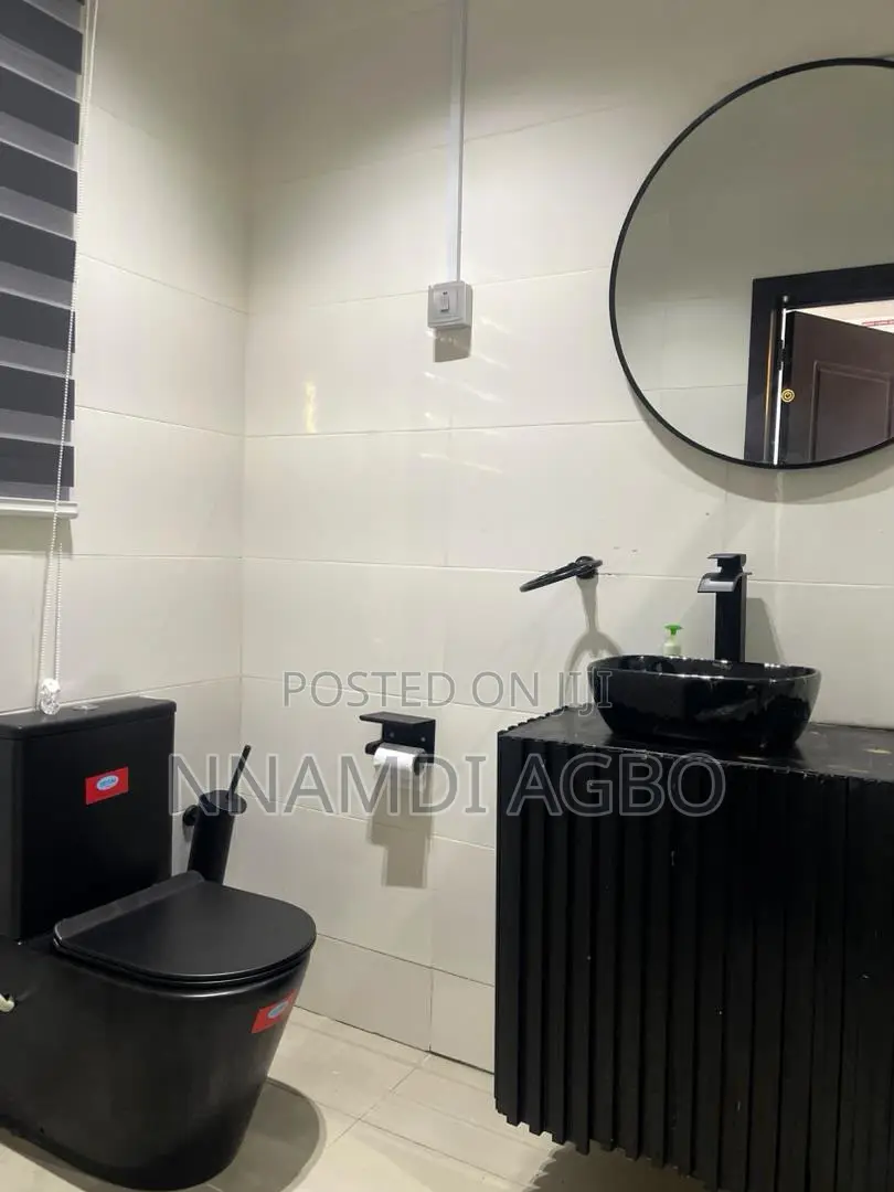 Furnished 2bdrm Apartment in Ikate-Elegushi for sale in Ikate-Elegushi
