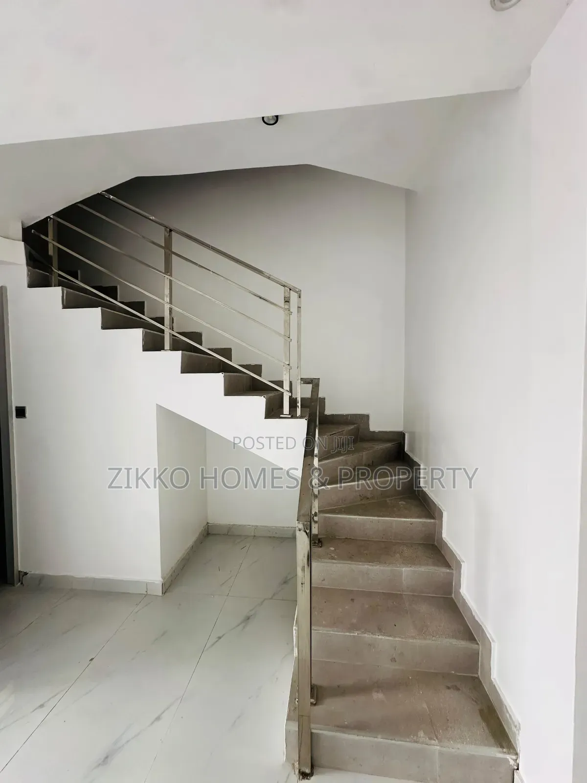 3bdrm Duplex in Ajah for sale in Ajah