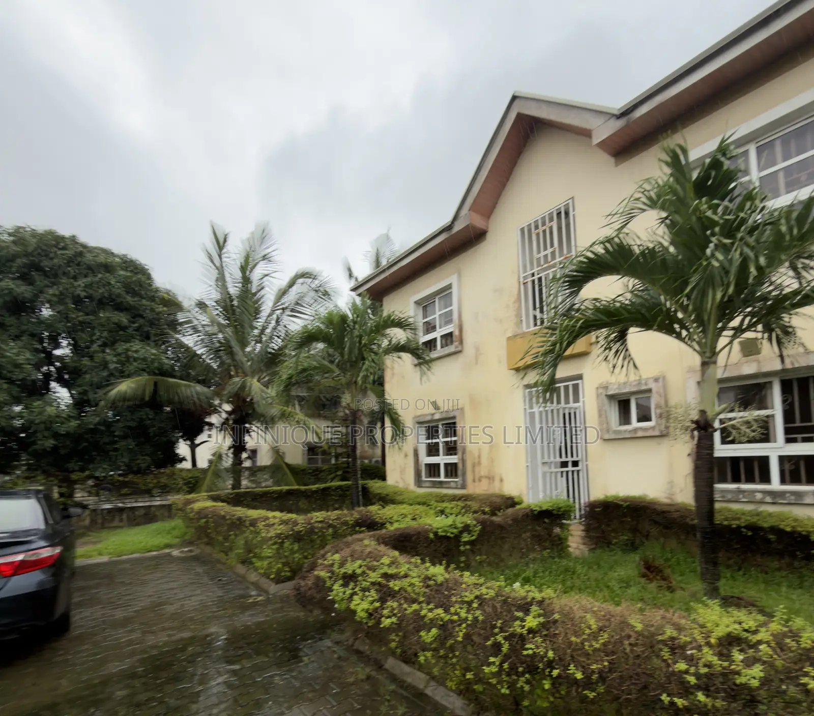 4bdrm Duplex in Friends Colony, Osapa london for rent in Osapa london