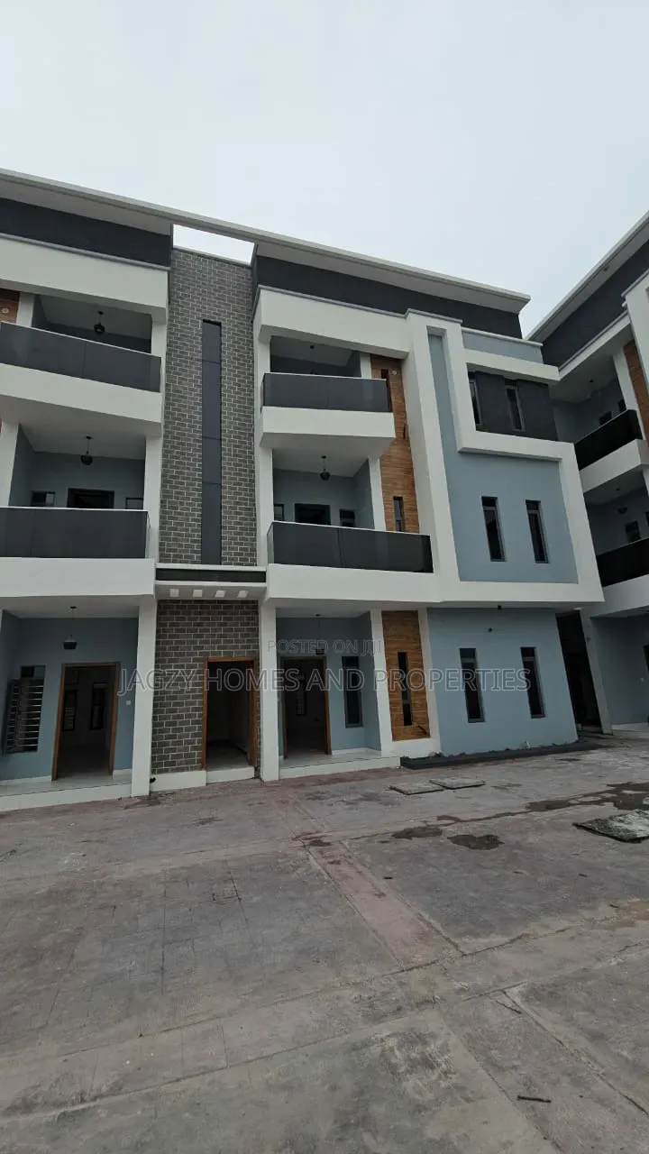 2bdrm Apartment in Lekki Phase 1 for sale in Lekki Phase 1