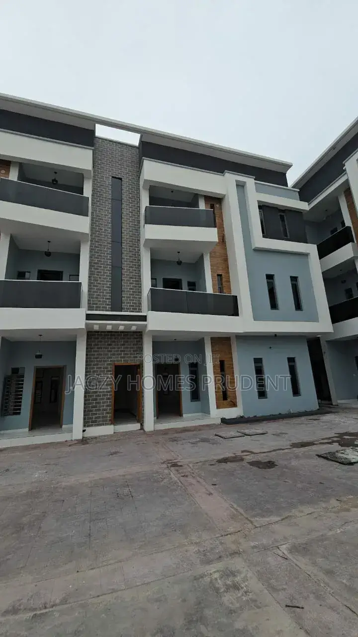 2bdrm Apartment in Lekki Phase 1 for sale in Lekki Phase 1