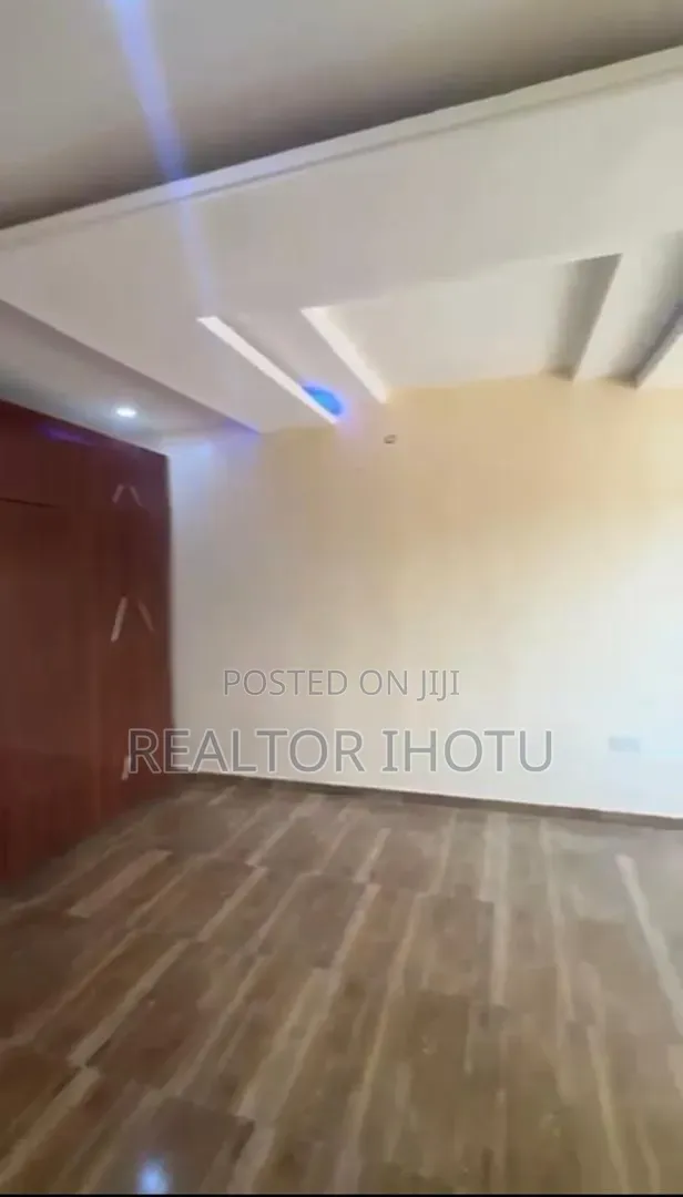 3bdrm Apartment in Idu Industrial for sale in Idu Industrial