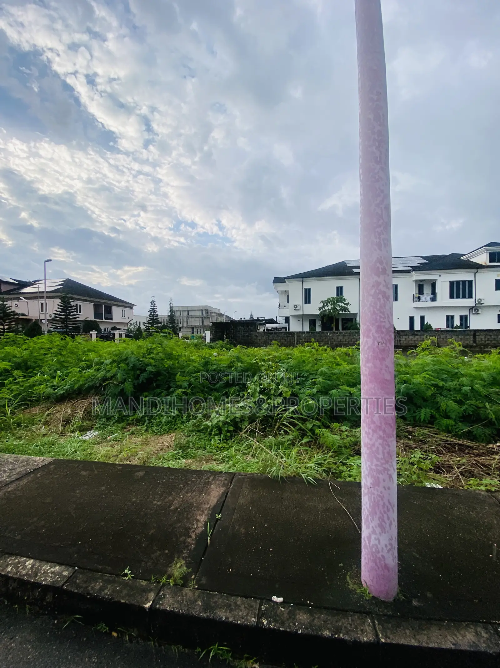 Corner Piece Dry Land for Sale in Royal Garden Estate Ajah in Ajiwe
