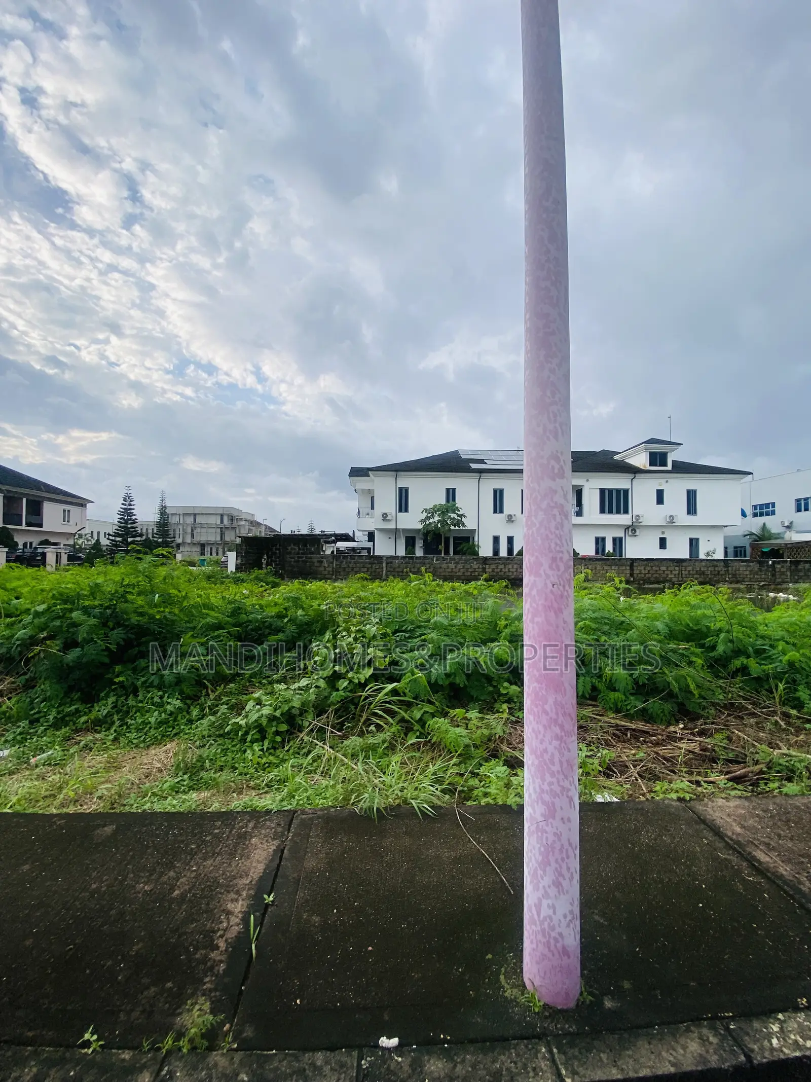 Corner Piece Dry Land for Sale in Royal Garden Estate Ajah in Ajiwe