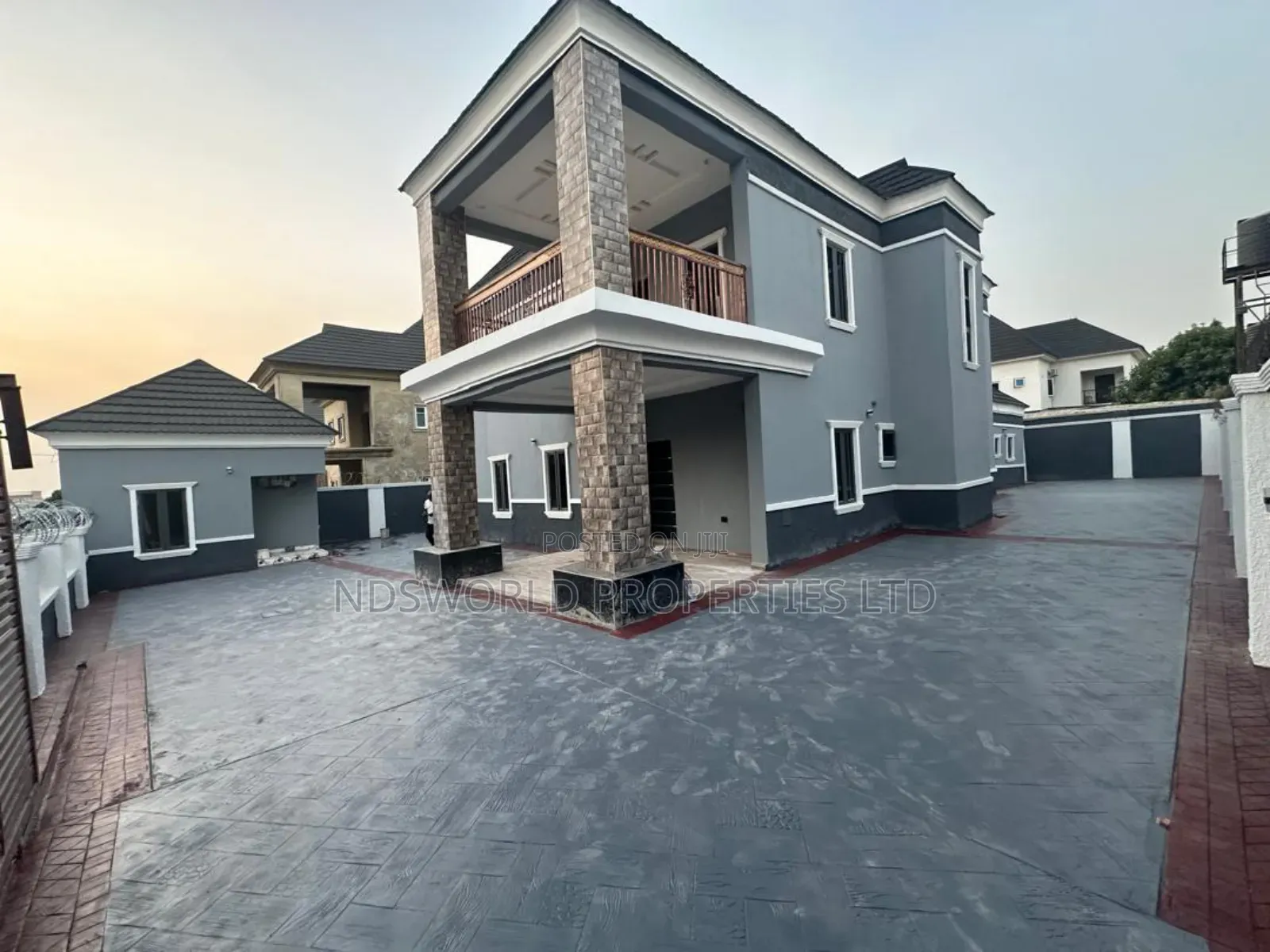Furnished 4bdrm Duplex in Supercell Estate, for sale in Apo District