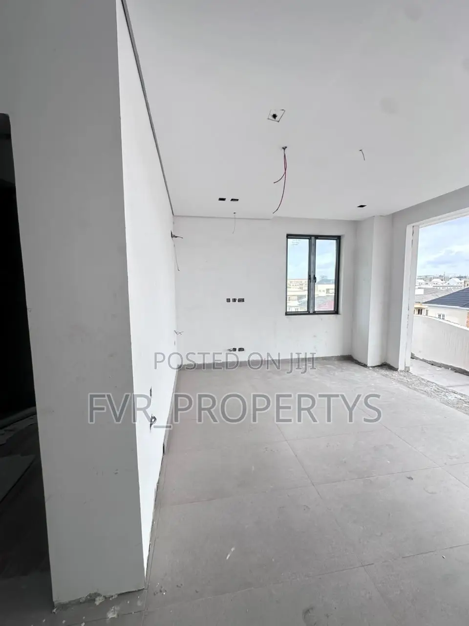 3bdrm Maisonette in Oniru, Victoria Island Extension for sale in Victoria Island Extension