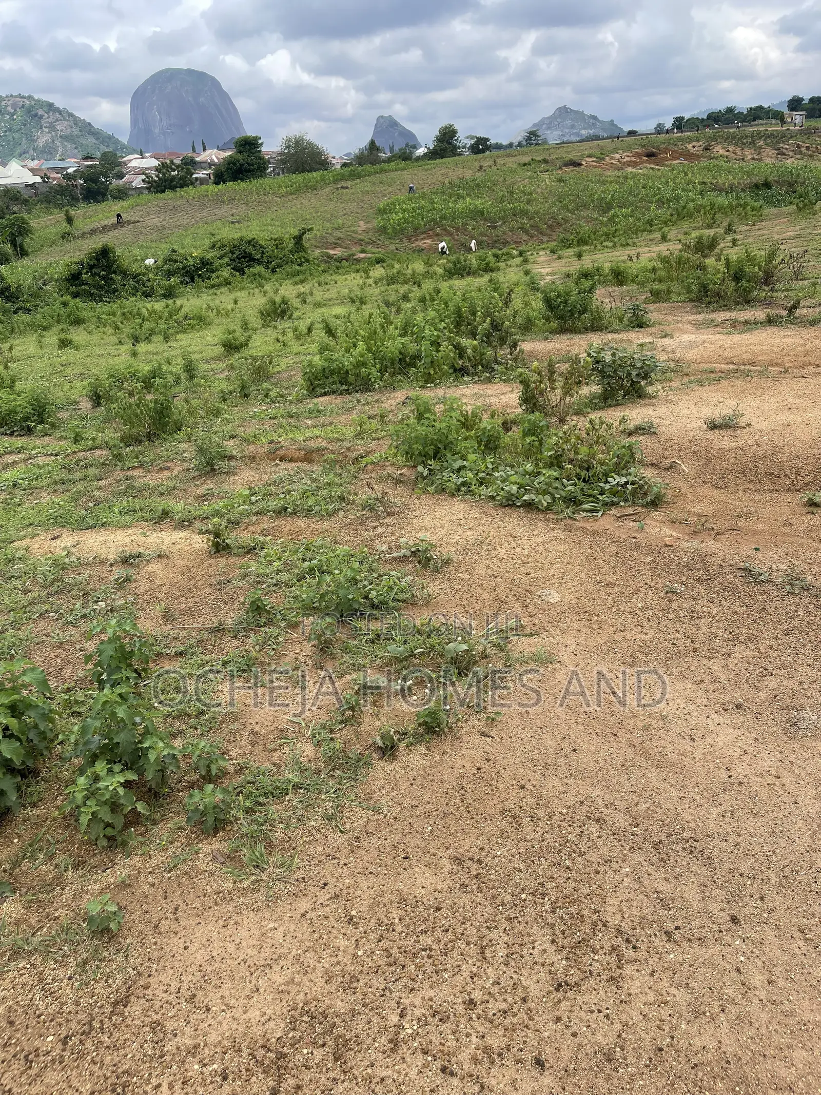 Kubwa 600sqm (On the Way to Brian’s and Hammers Bungalow Estate ) in Kubwa
