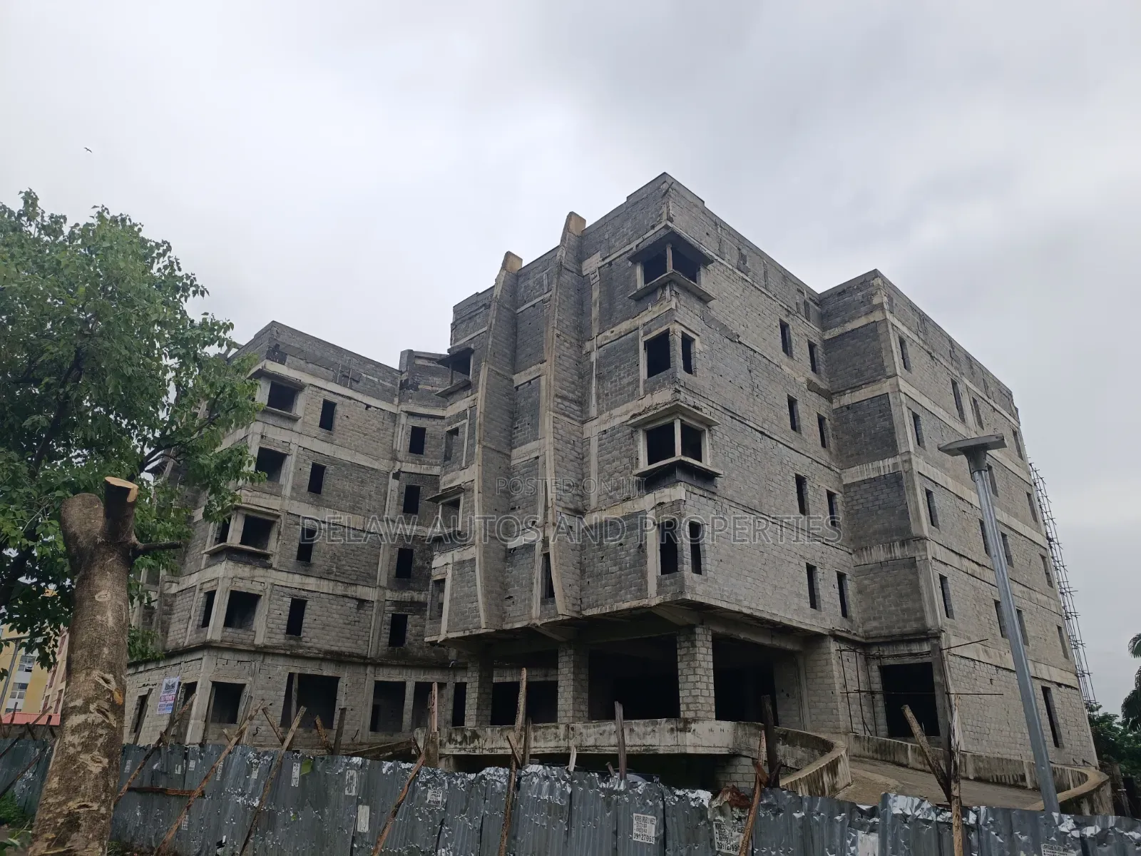 387 Rooms Hotel Carcass for Sell in Abuja in Asokoro