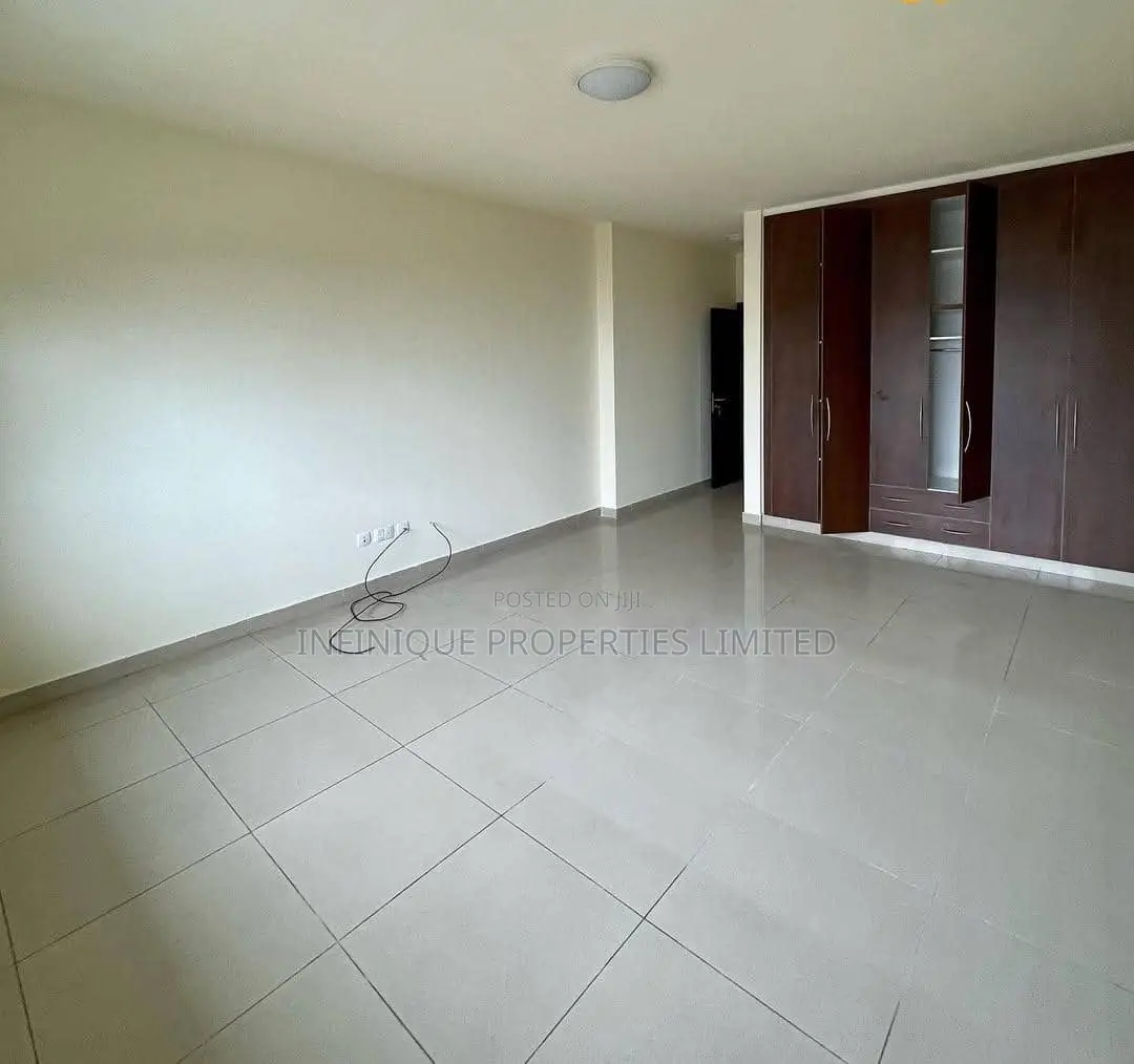 3bdrm Apartment in Ikoyi for rent in Ikoyi