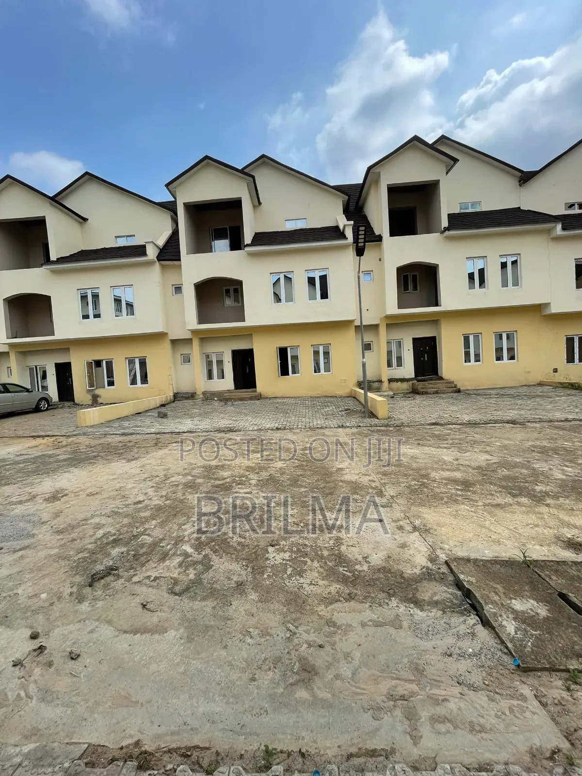 5bdrm Duplex in Mabushi for sale in Mabushi