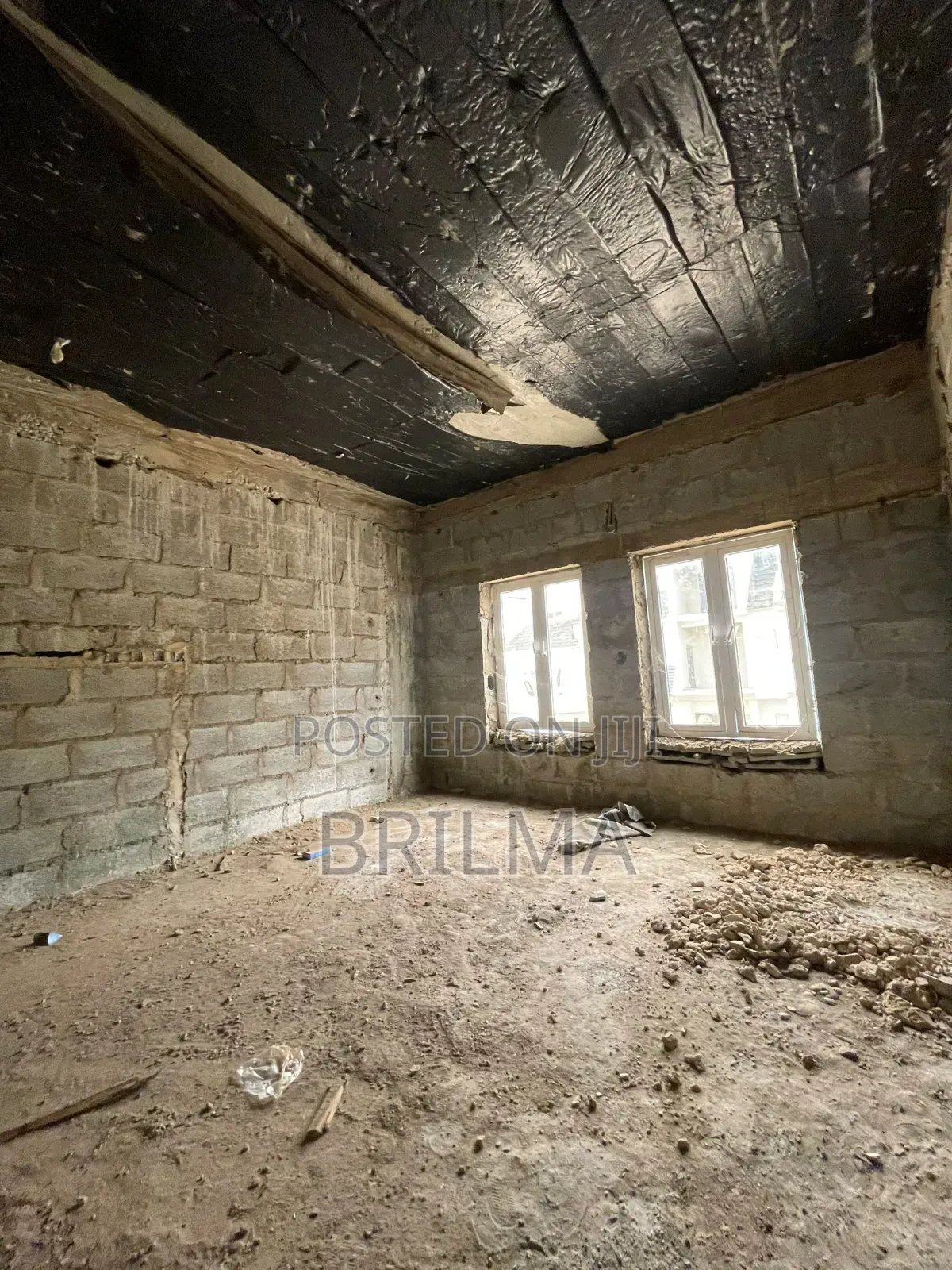 5bdrm Duplex in Mabushi for sale in Mabushi