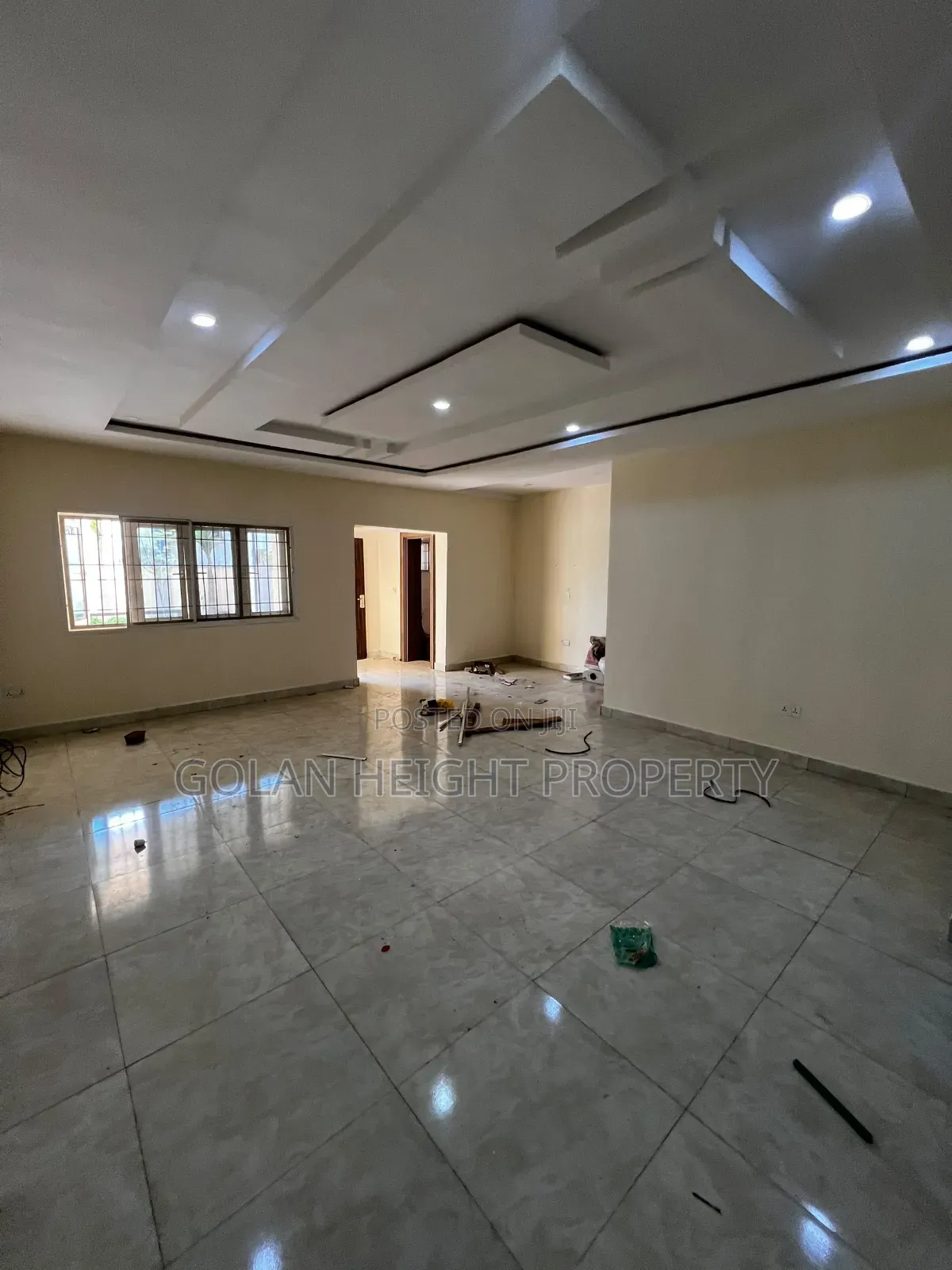 4bdrm Townhouse / Terrace in Lifecamp for rent in Life Camp