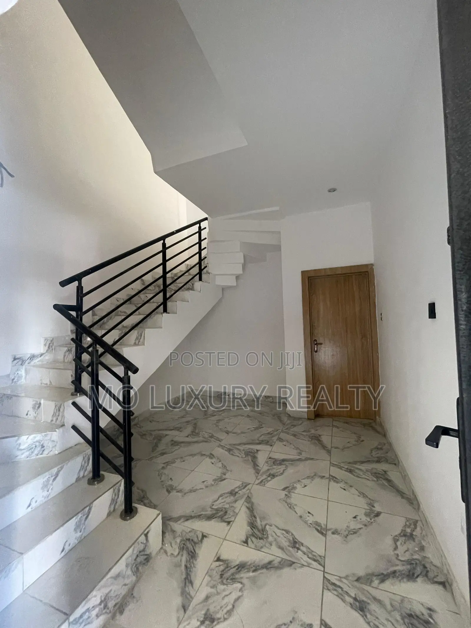 4bdrm Townhouse / Terrace in Lekki Phase 1 for rent in Lekki Phase 1