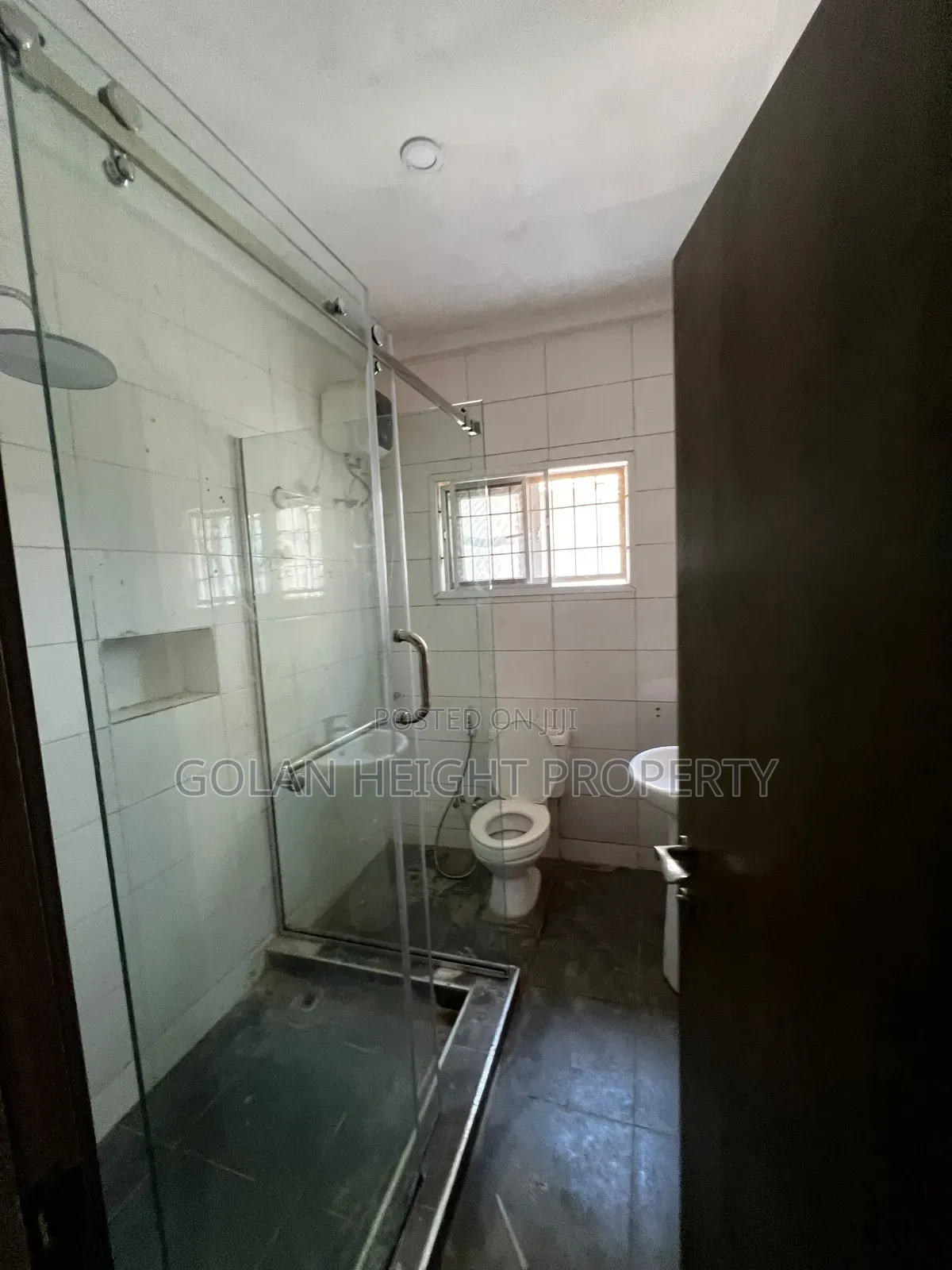 4bdrm Townhouse / Terrace in Lifecamp for rent in Life Camp