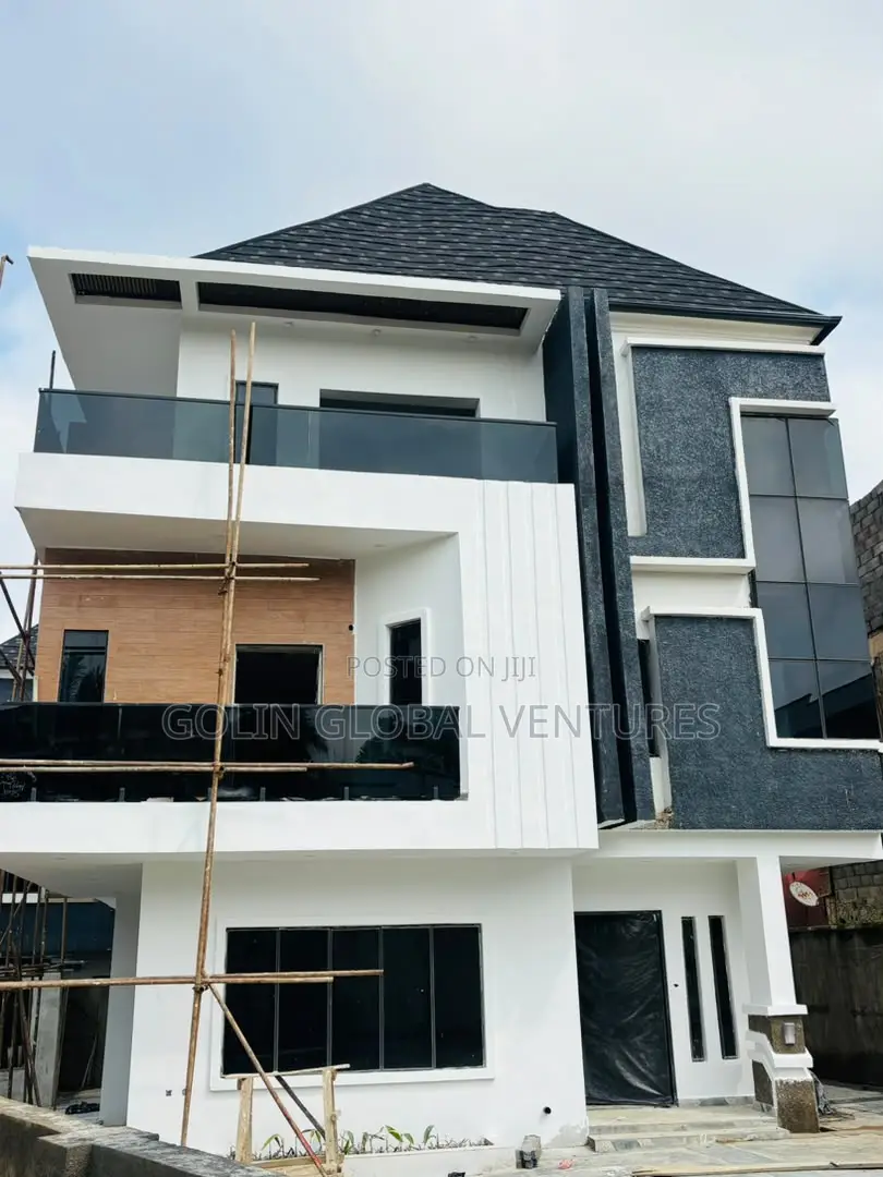 Golin 231 Smart Residence, 5 Bedroom Terrace in Asokoro