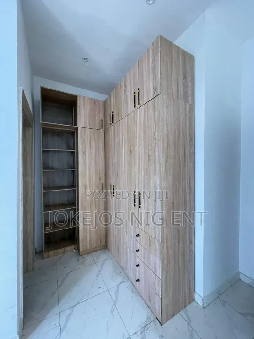 4bdrm Townhouse / Terrace in Ikota Gra Estate for rent in Ikota