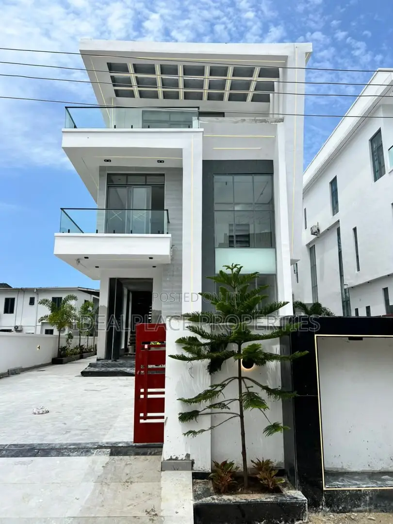 5bdrm Duplex in Osapa london for sale in Osapa london