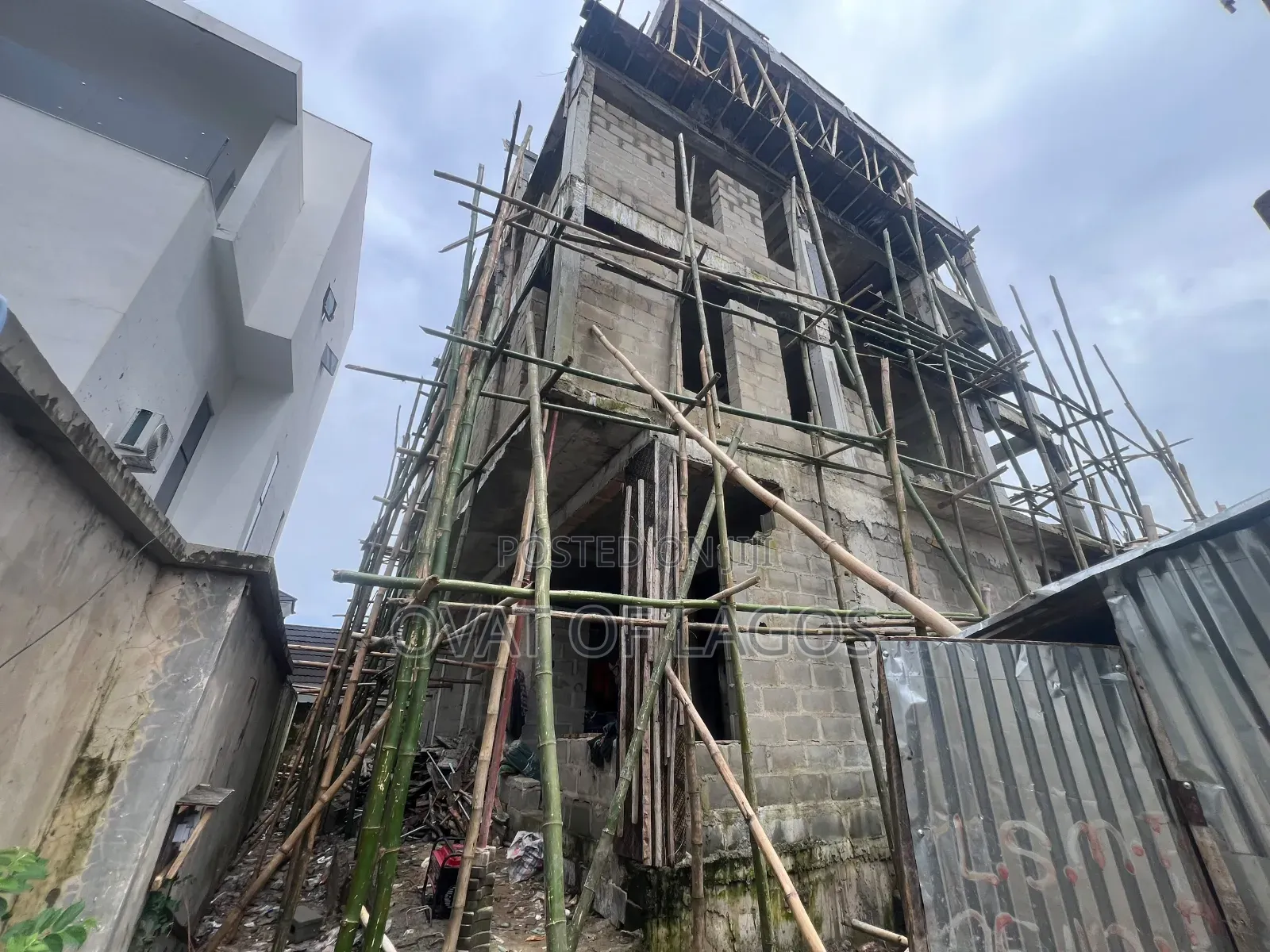 4bdrm Maisonette in Lekki Phase 1 for sale in Lekki Phase 1