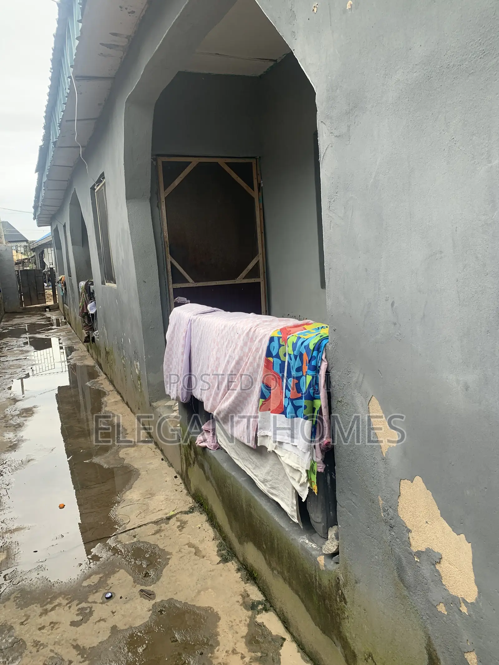 1bdrm Block of Flats in Alaba for sale in Alaba