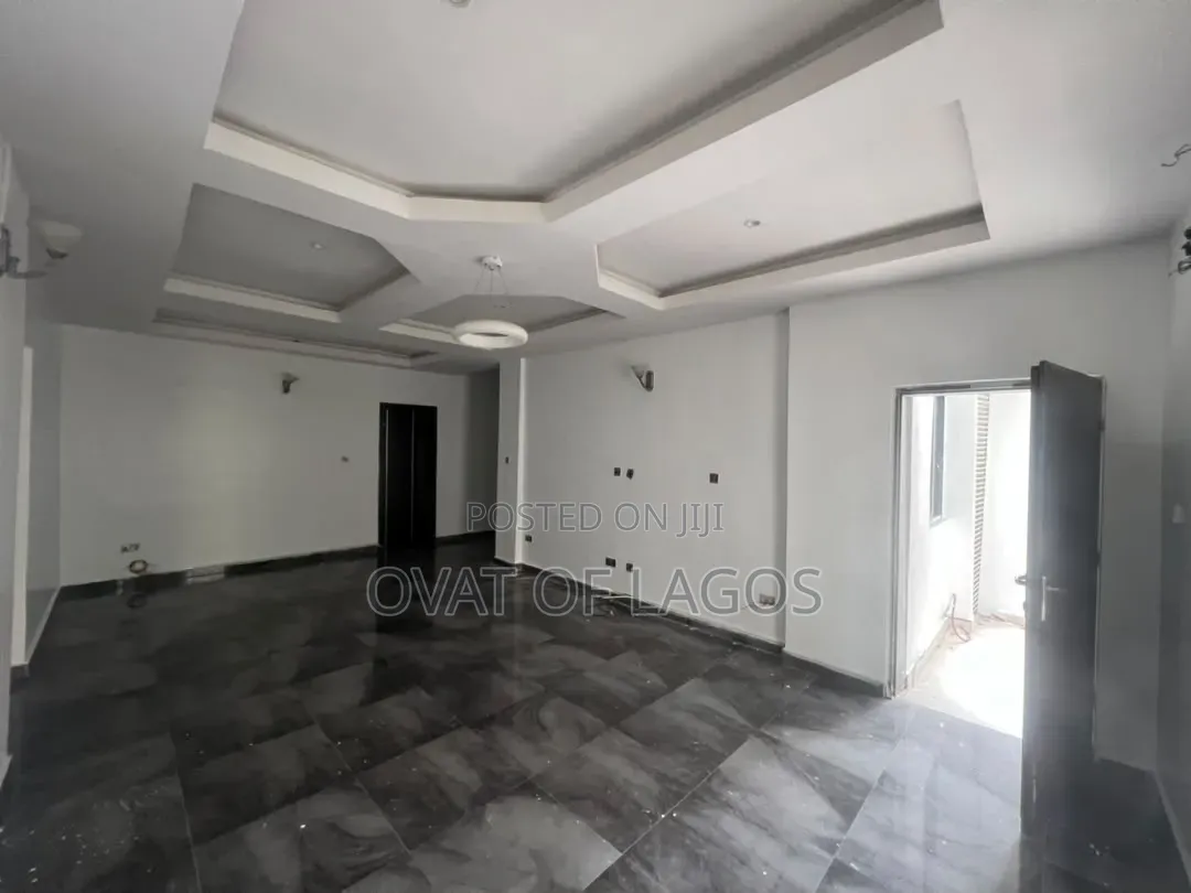 2bdrm Apartment in Ikate Lekki for rent in Ikate