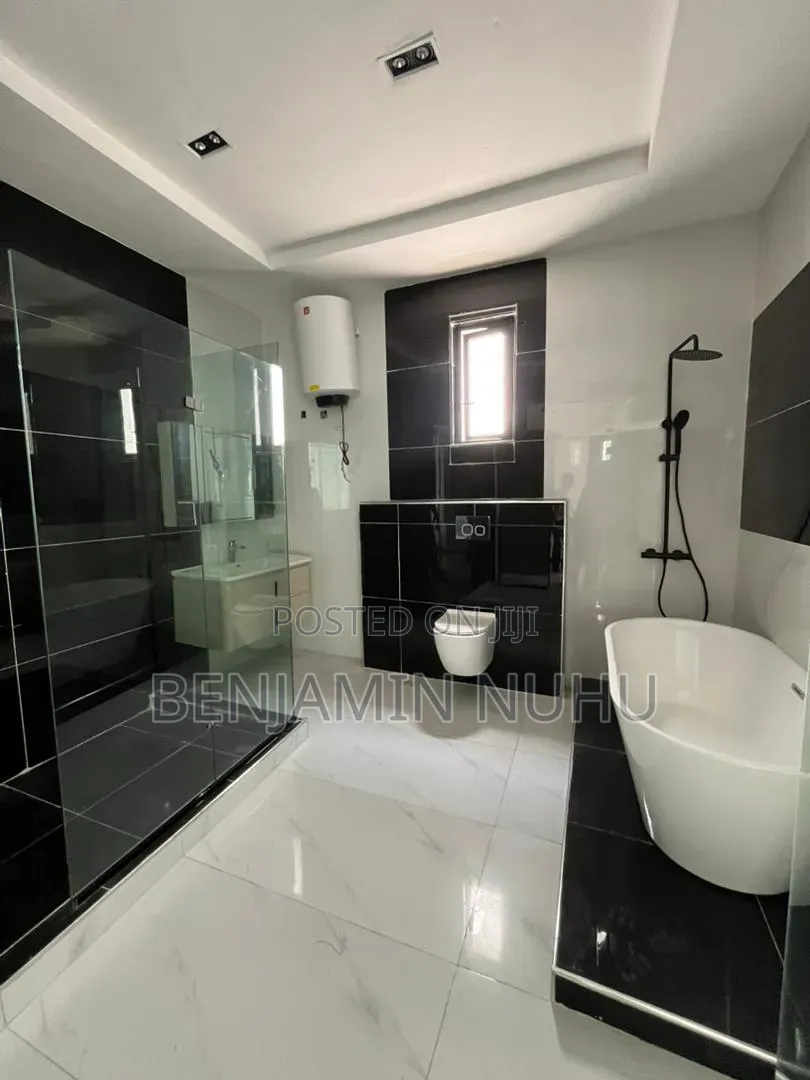 5bdrm Duplex in Sunshine Estate, Off Lekki-Epe Expressway for sale in Off Lekki-Epe Expressway
