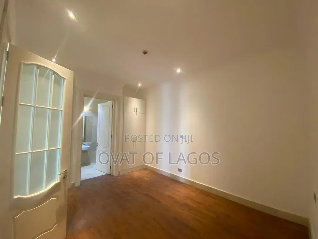 4bdrm Apartment in Victoria Island for sale in Victoria Island Extension
