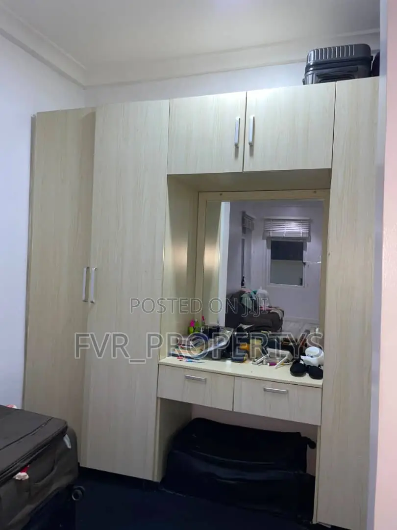 2bdrm Block of Flats in Treasure Court, Chevron for rent in Chevron