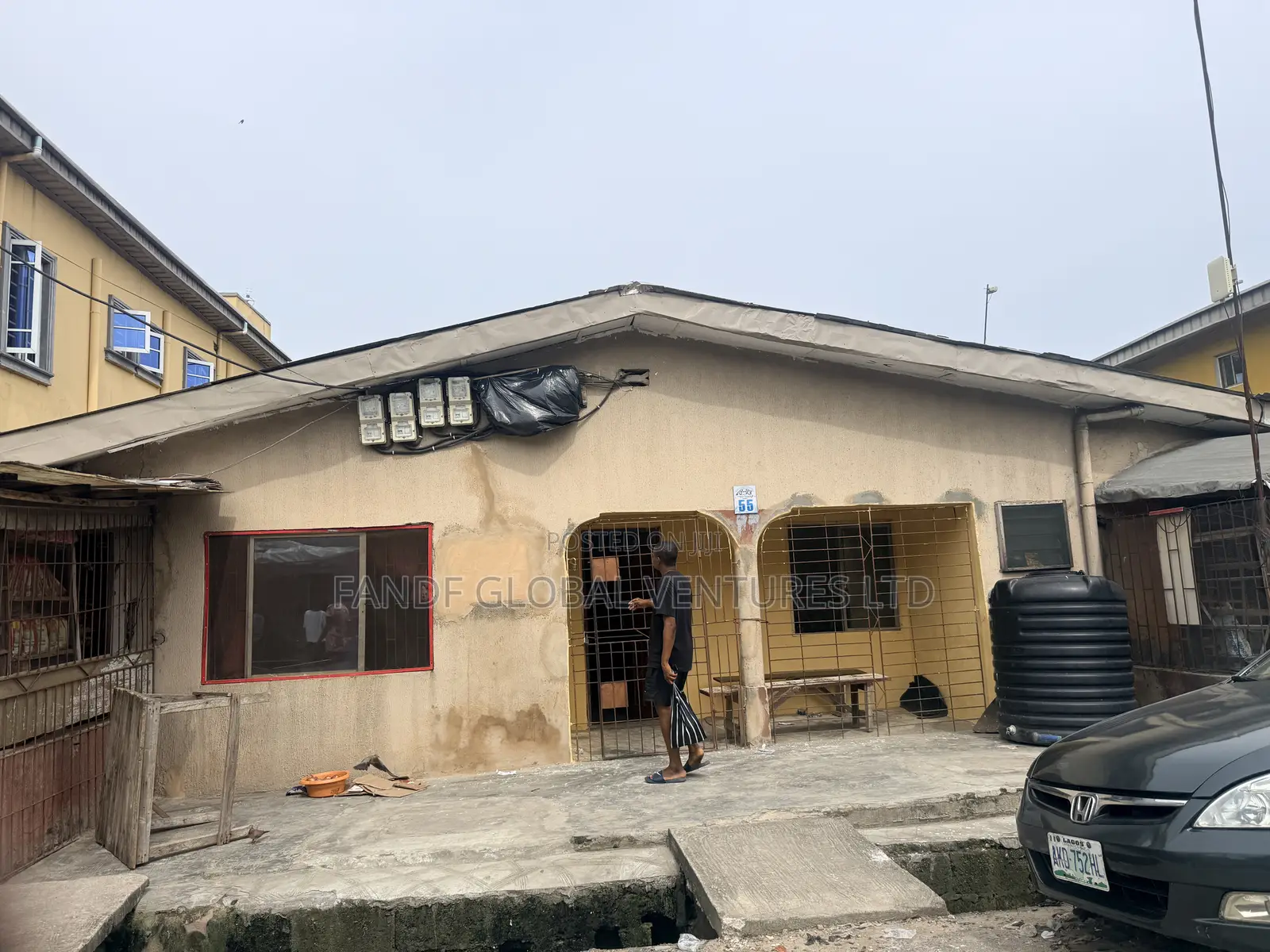 500sqm Demolishable Property for Sale in Ijesha, Lagos in Ijesha