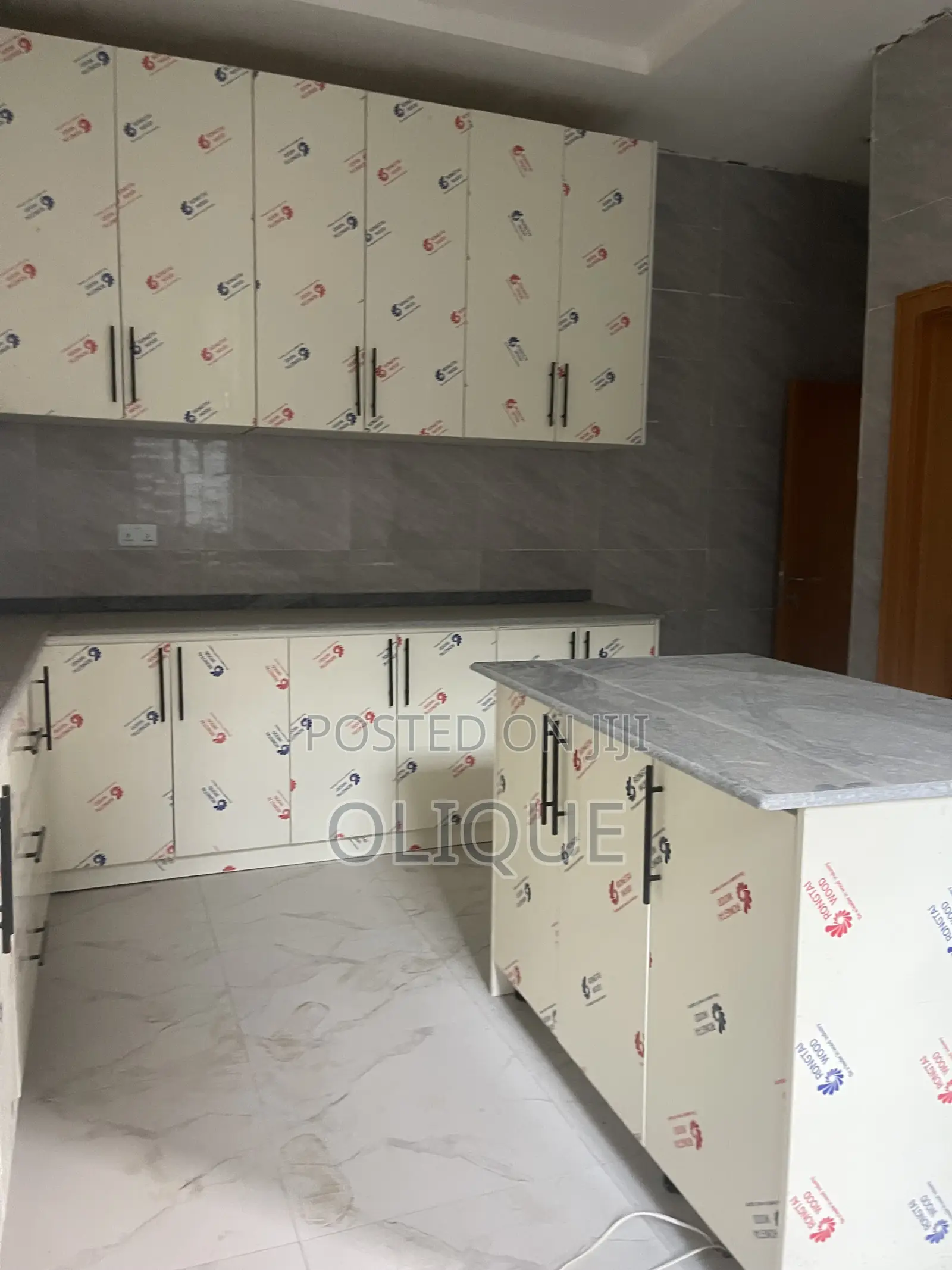 3bdrm Block of Flats in Jahi for rent in Jahi