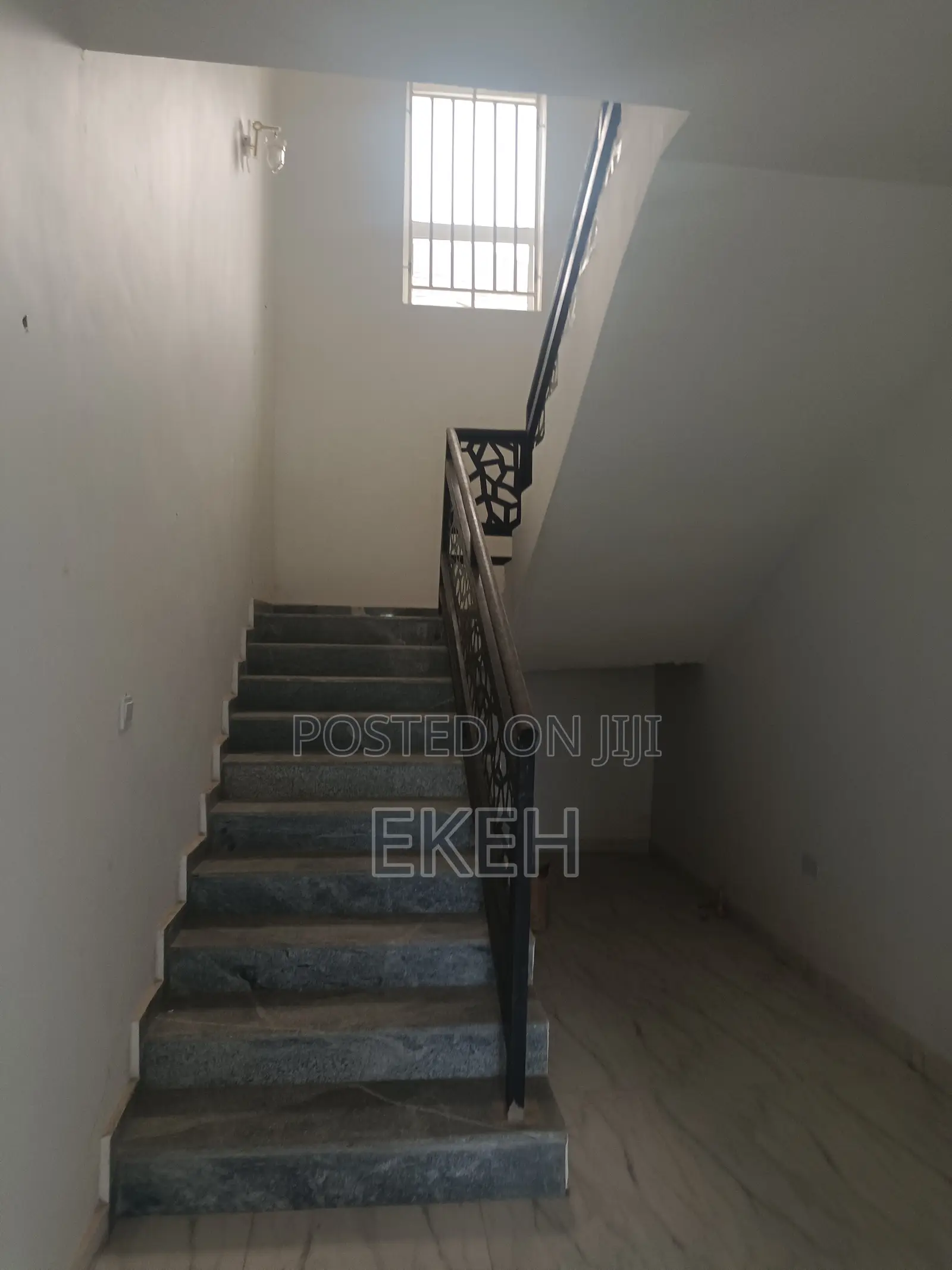 5bdrm Duplex in King'S Park, Galadimawa for sale in Galadimawa