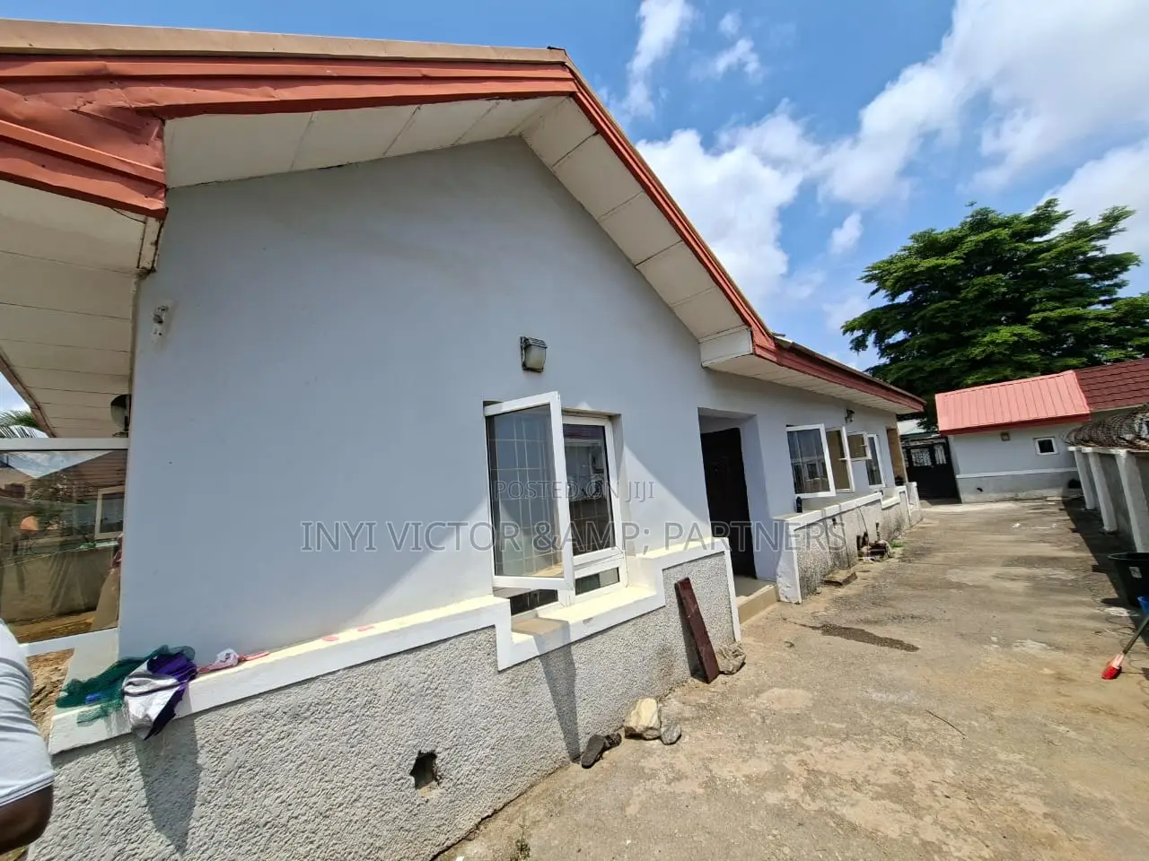 3bdrm Bungalow in Galadimawa for sale in Galadimawa